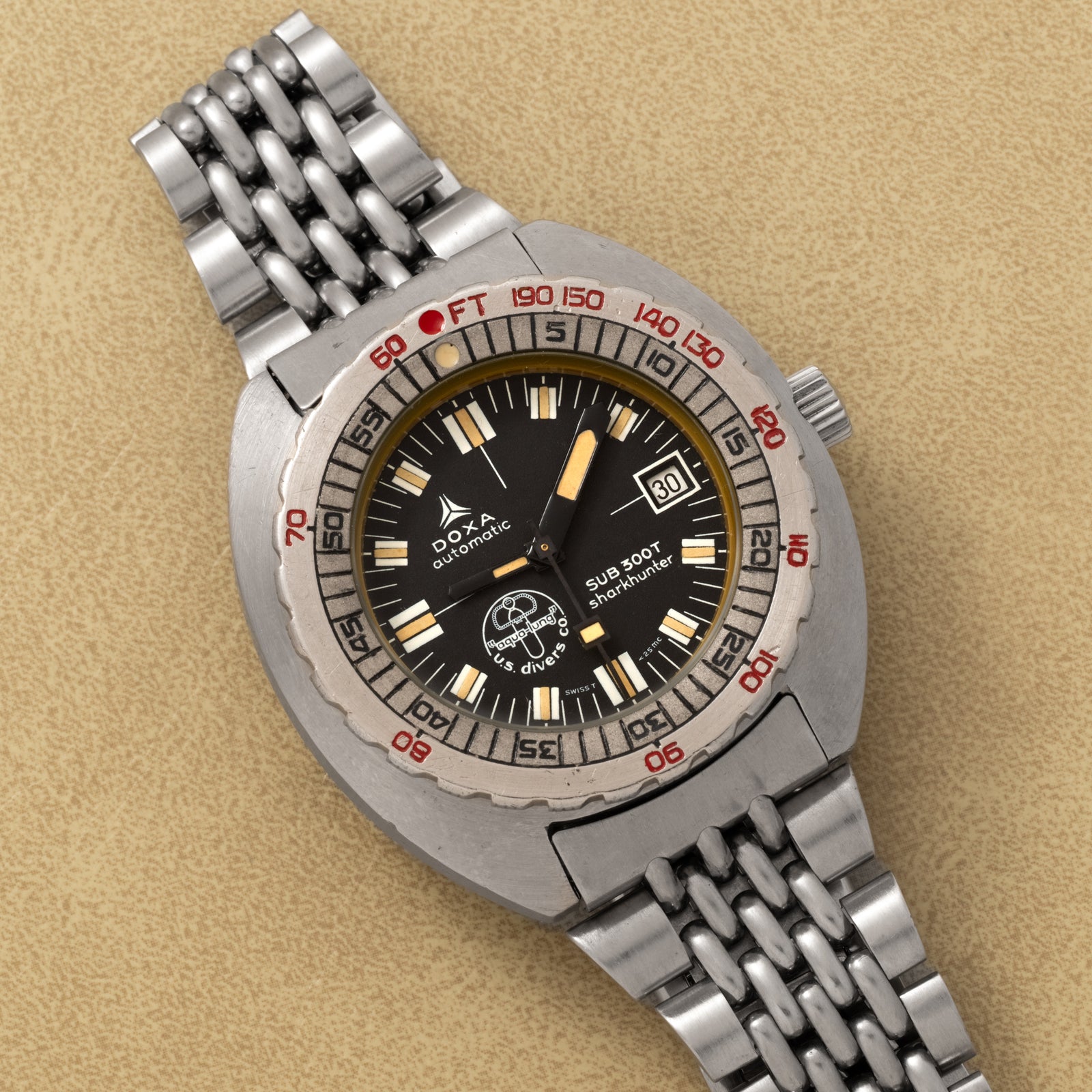 DOXA Sub 300T Sharkhunter 'Aqua-Lung' 'Blackshark'