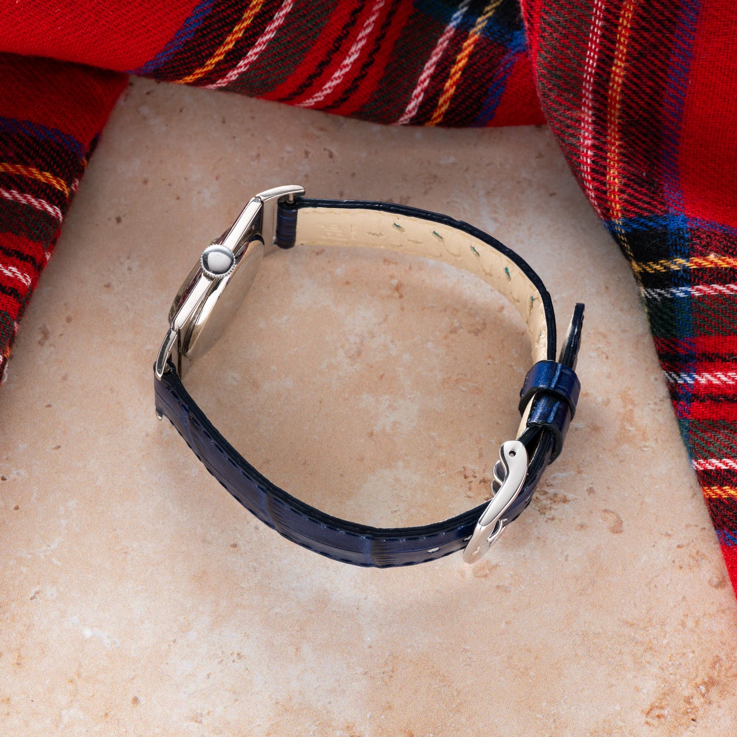 Elgin Presentation 'Hinged Lugs'