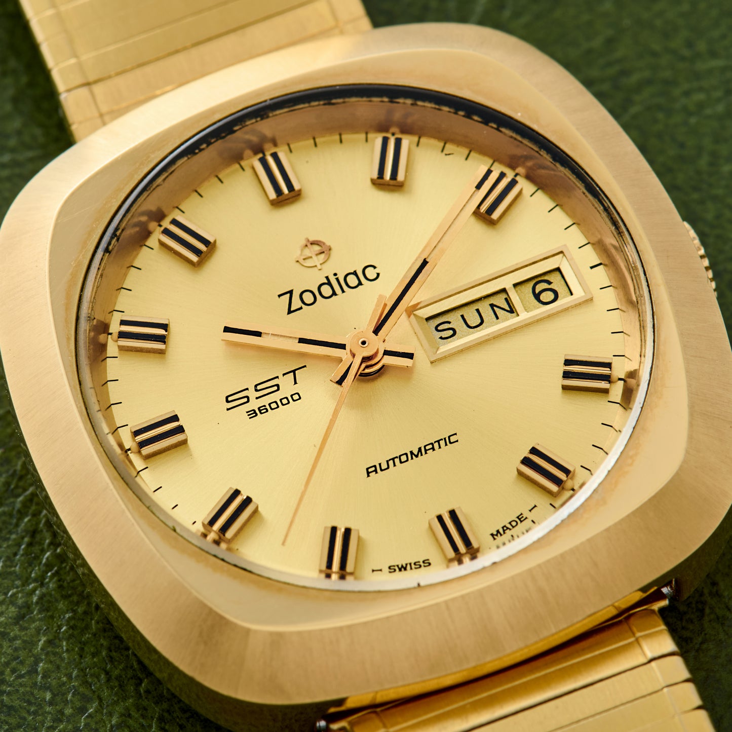 Zodiac SST 36000 'NOS'