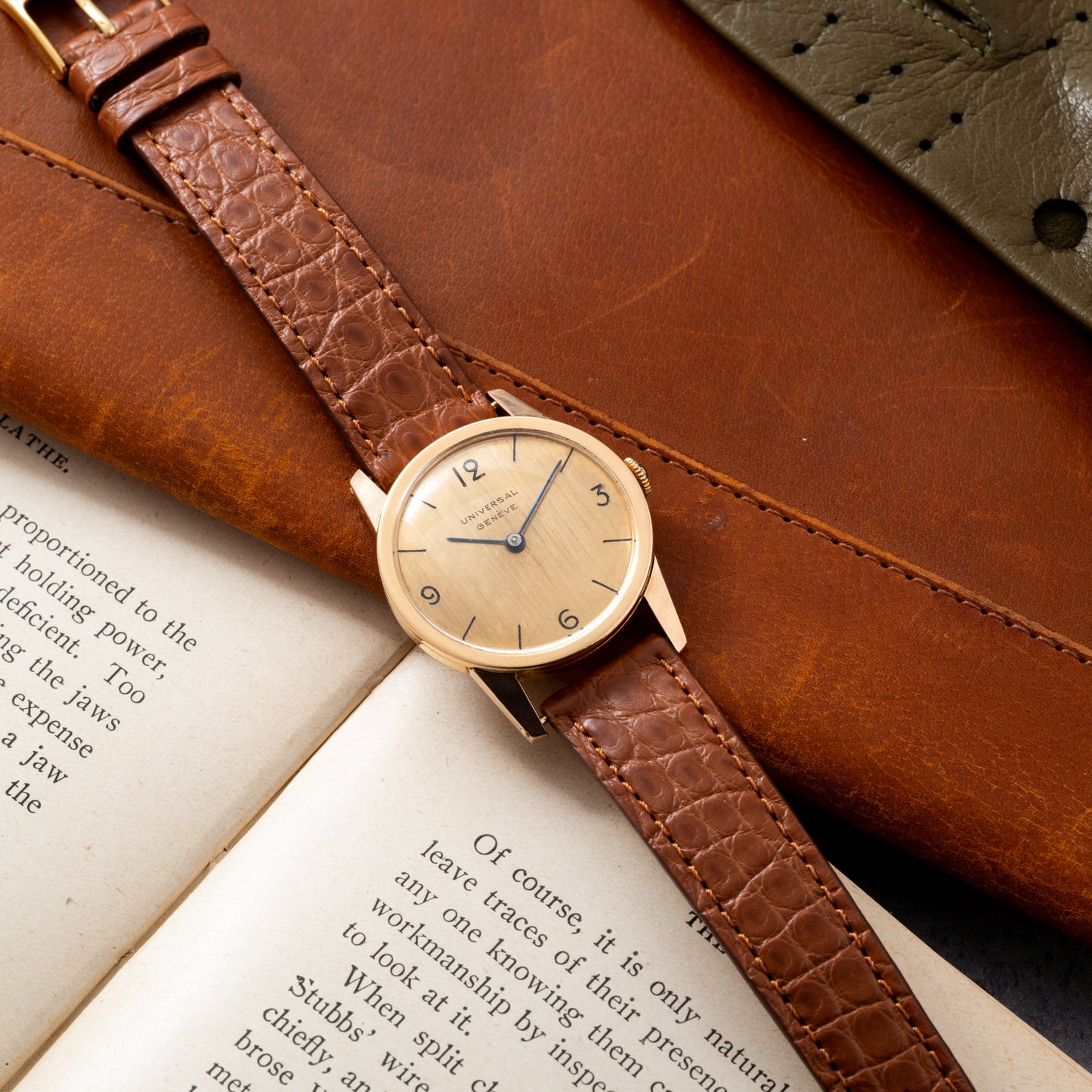 Universal Genève French Market 'Jules Person Case' Dress Watch