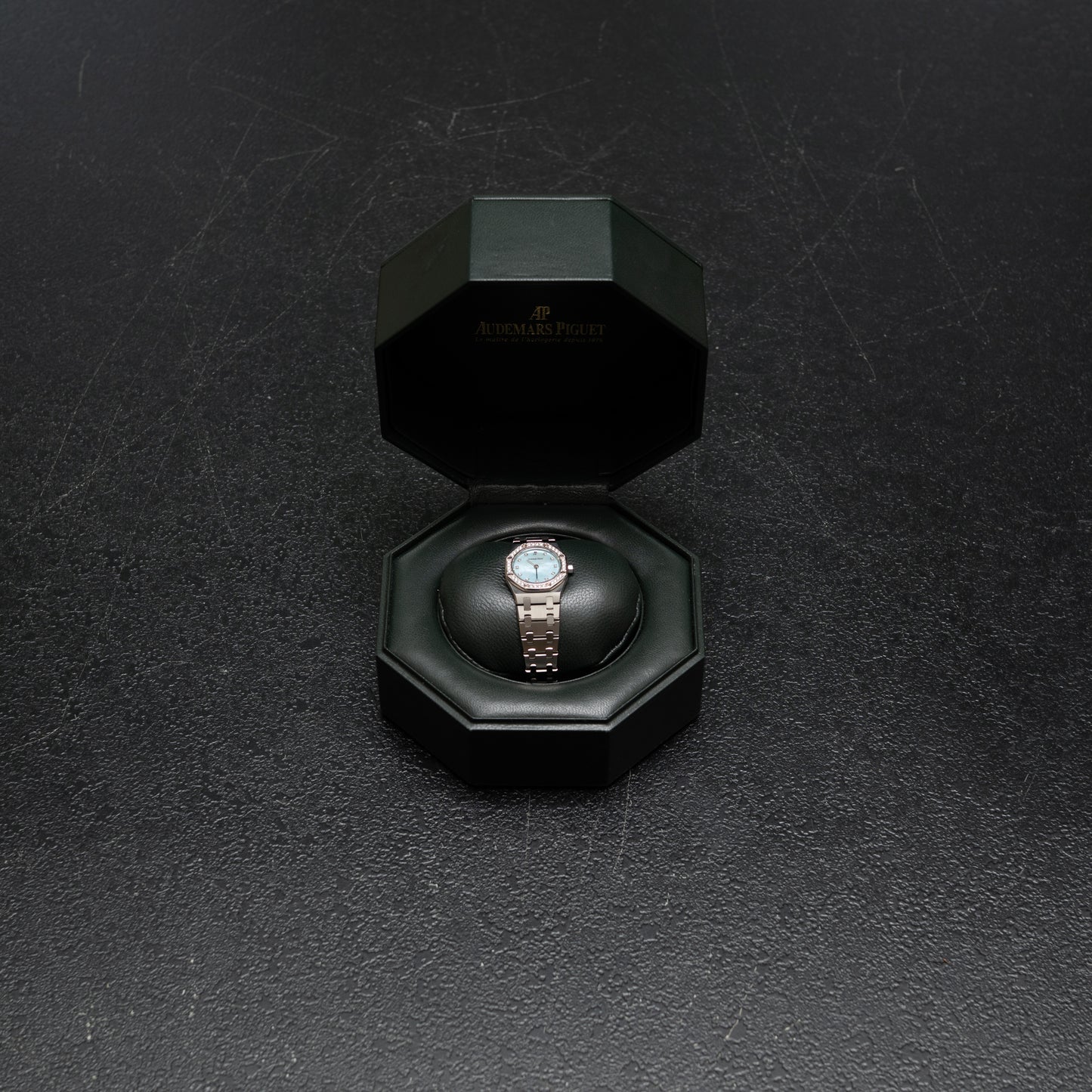 Audemars Piguet Royal Oak 'MOP' Ladies Diamonds