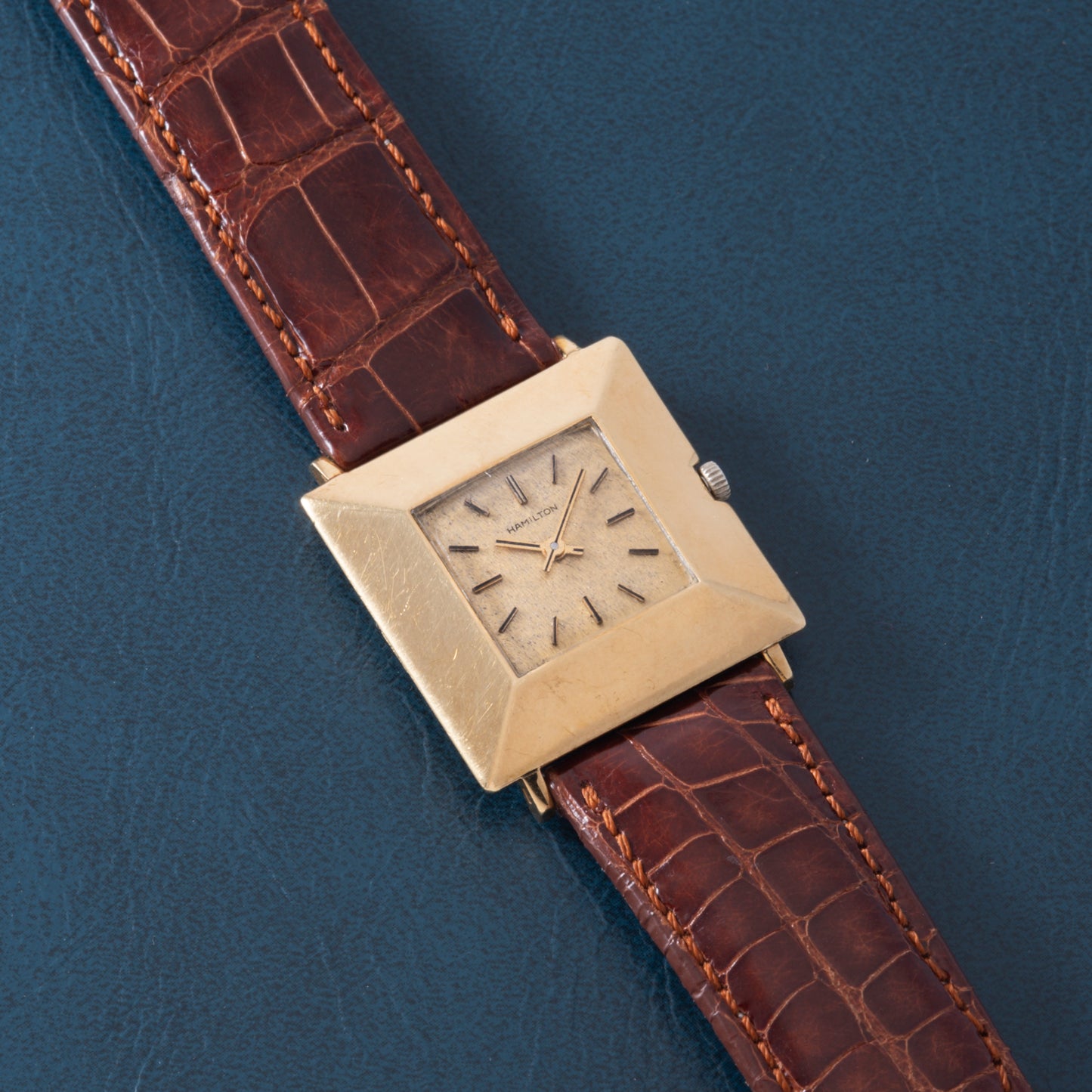 Hamilton Thinline 'Pyramid Case'