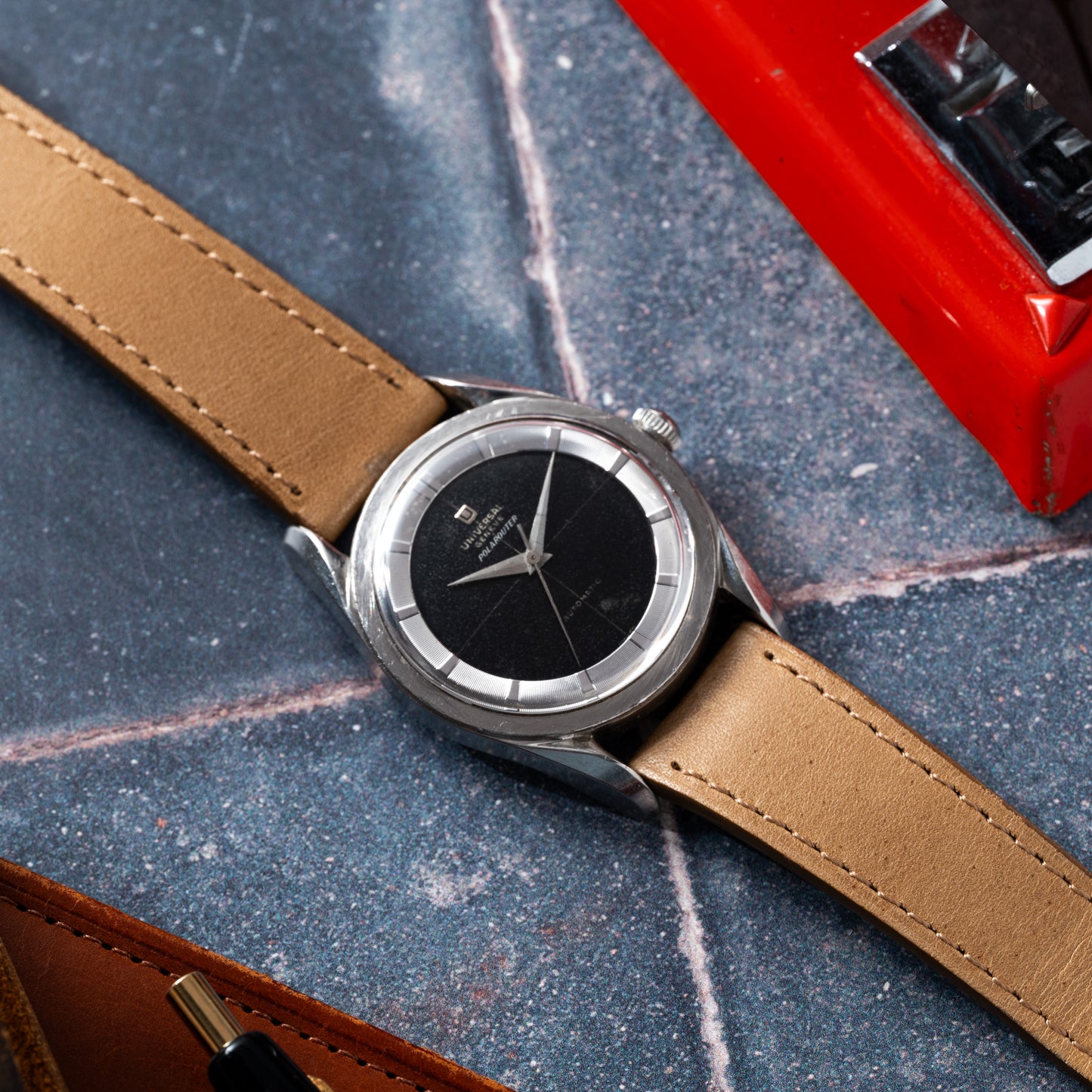 Universal Genève Polarouter