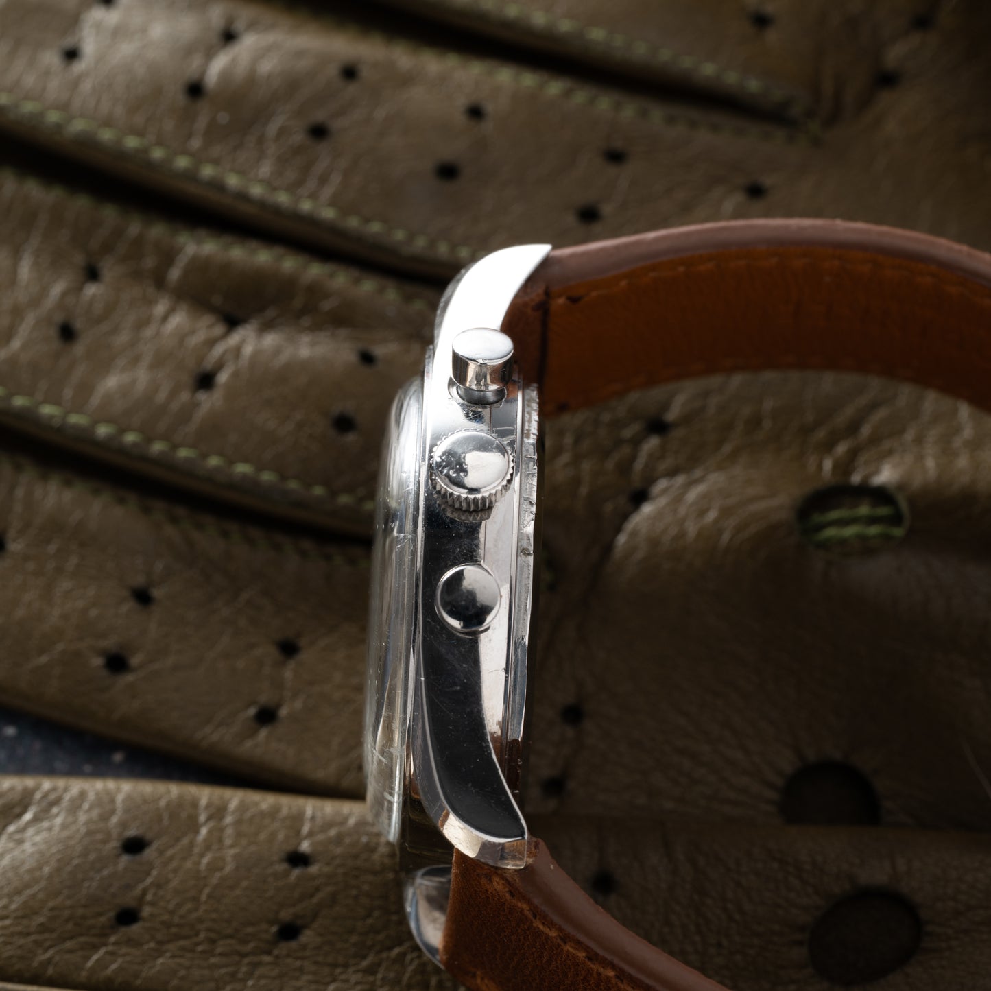 Universal Genève Compax