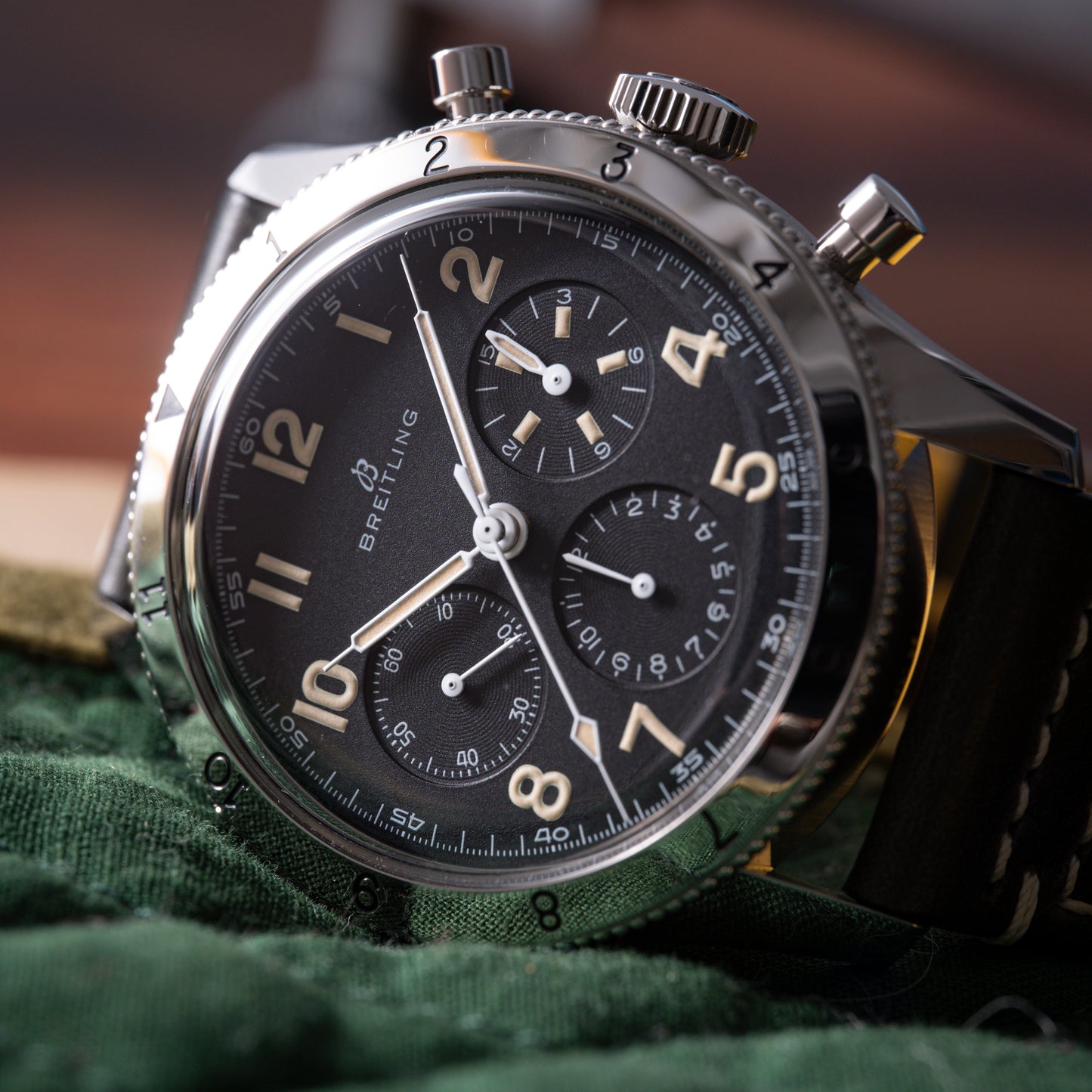 Breitling Aviator 765 AVI 1953 Re-Edition