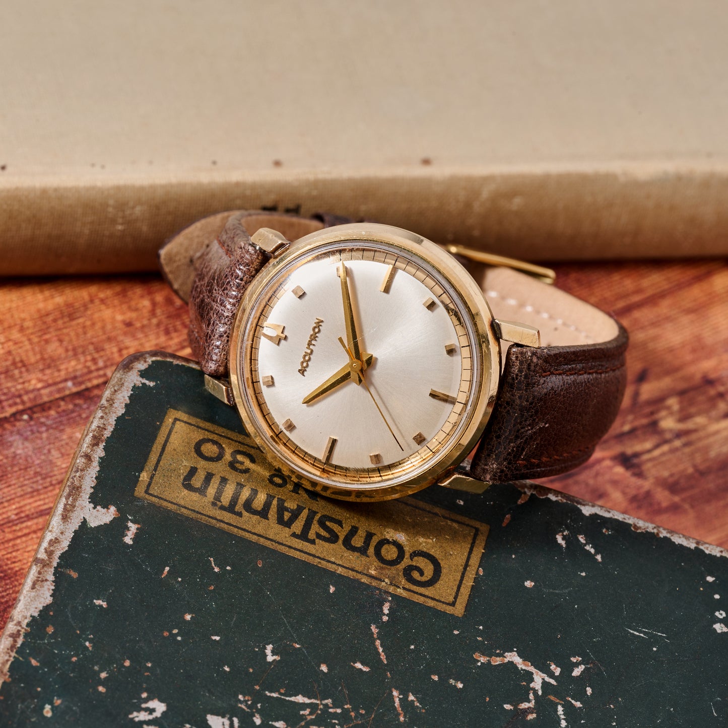 Bulova Accutron 214 'Sunburst'