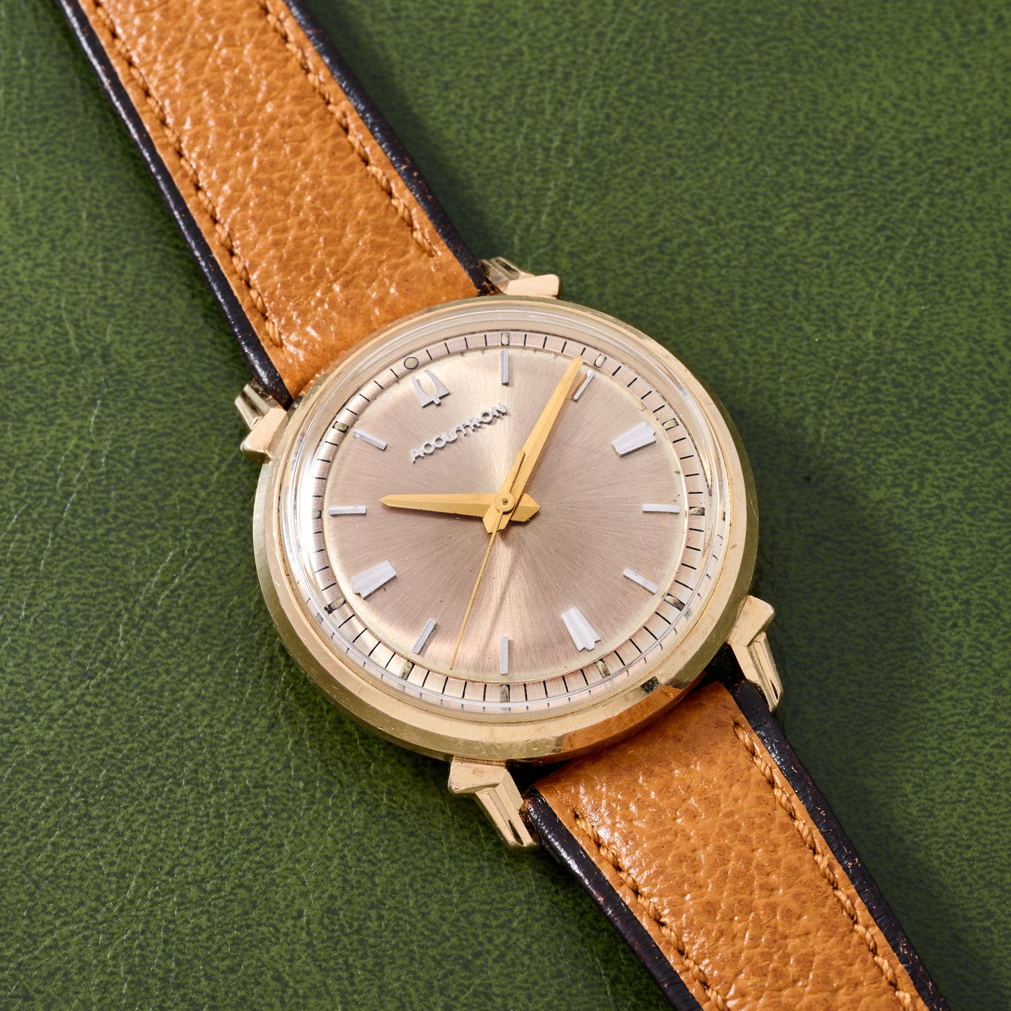 Bulova Accutron 214 'Fancy Lugs'