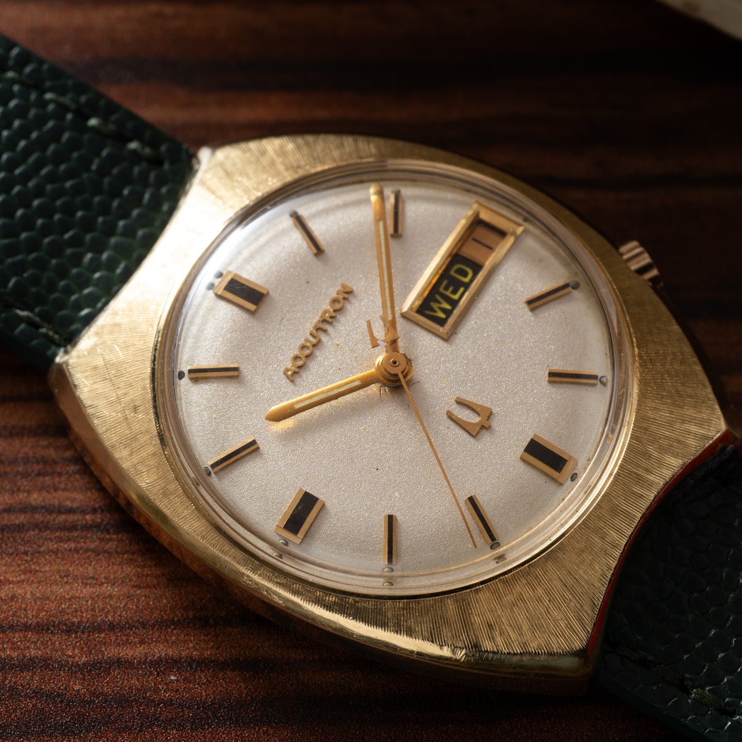 Bulova Accutron 218 'Scallop'