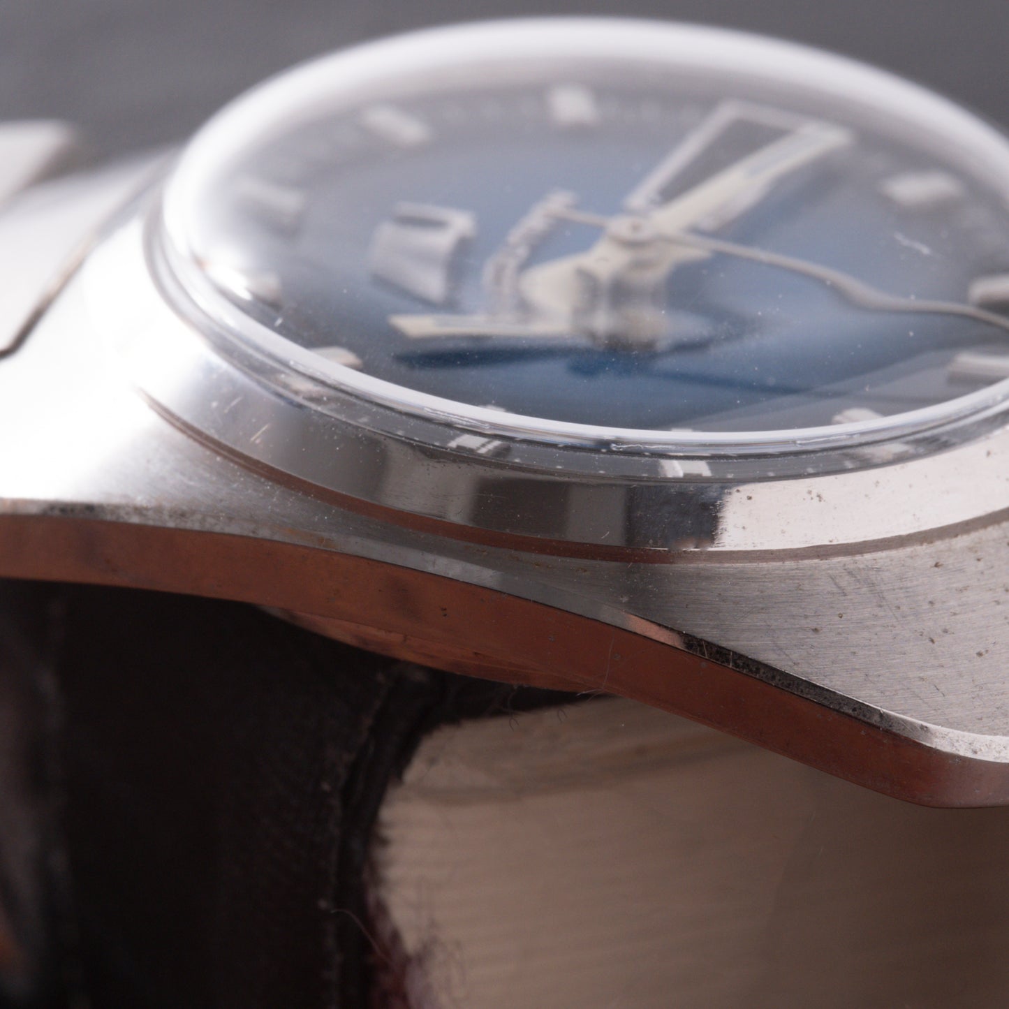 Bulova Accutron 'Blue Fumé' Day-Date