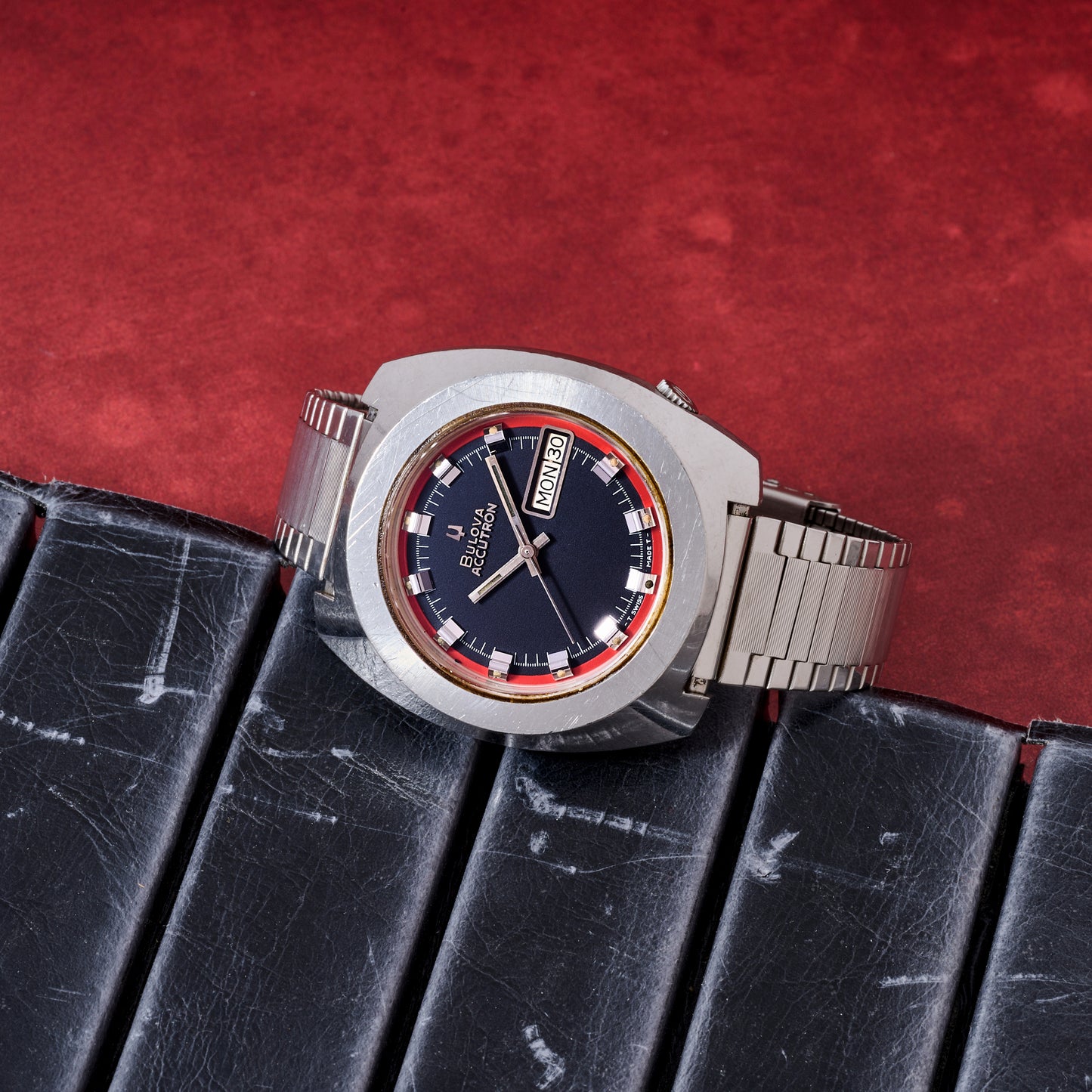 Bulova Accutron 218 'Jumbo' Day-Date