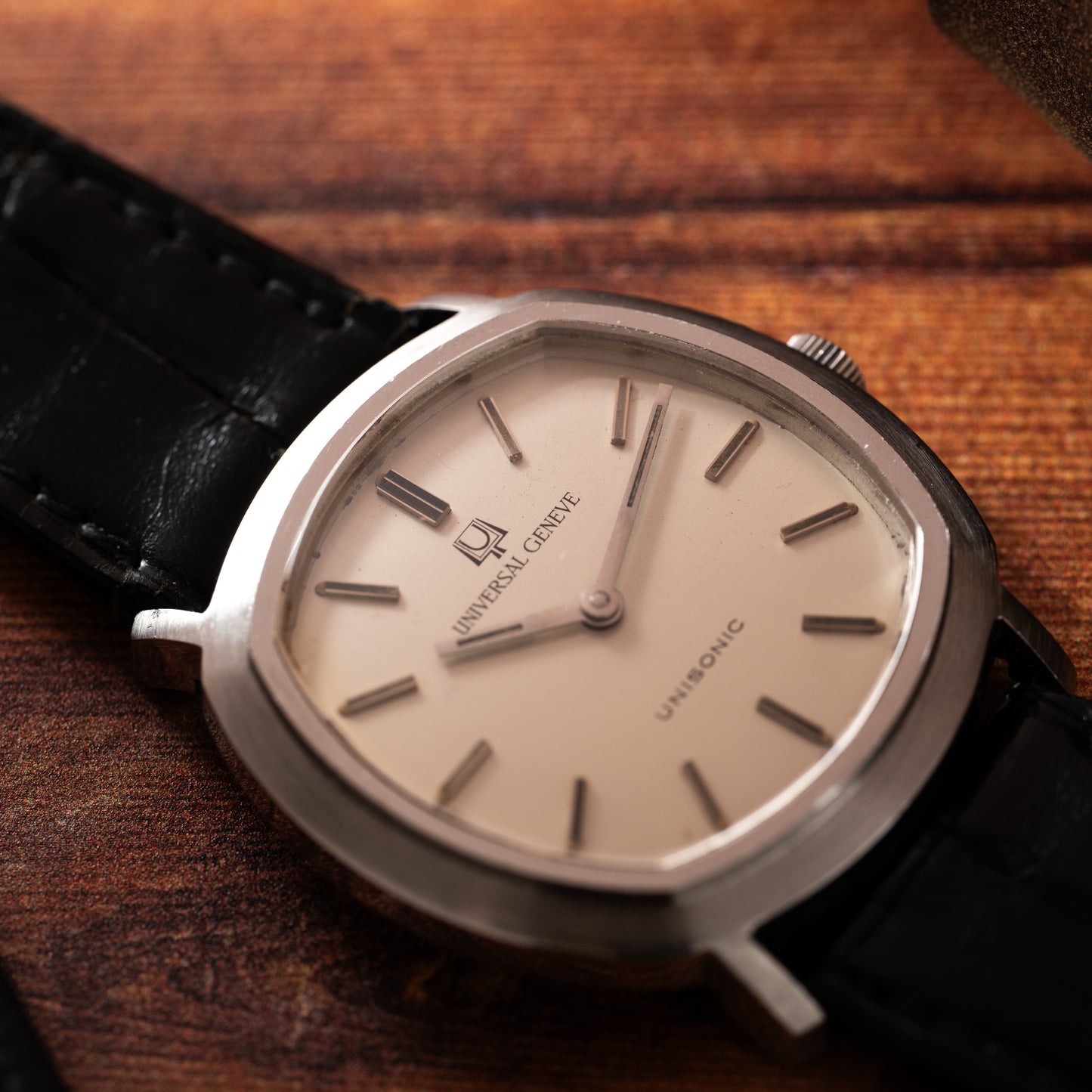 Universal Genève Unisonic