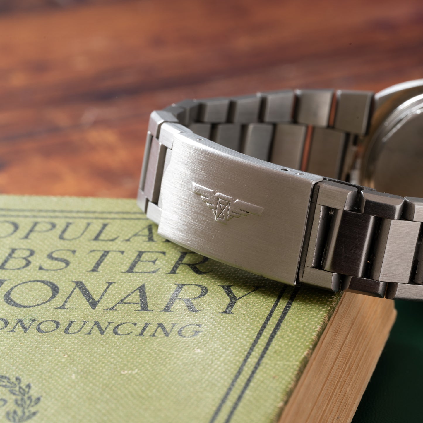 Longines Admiral 'Red'