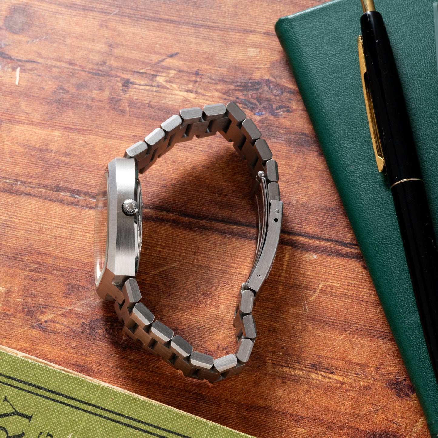 Longines Admiral 'Red'