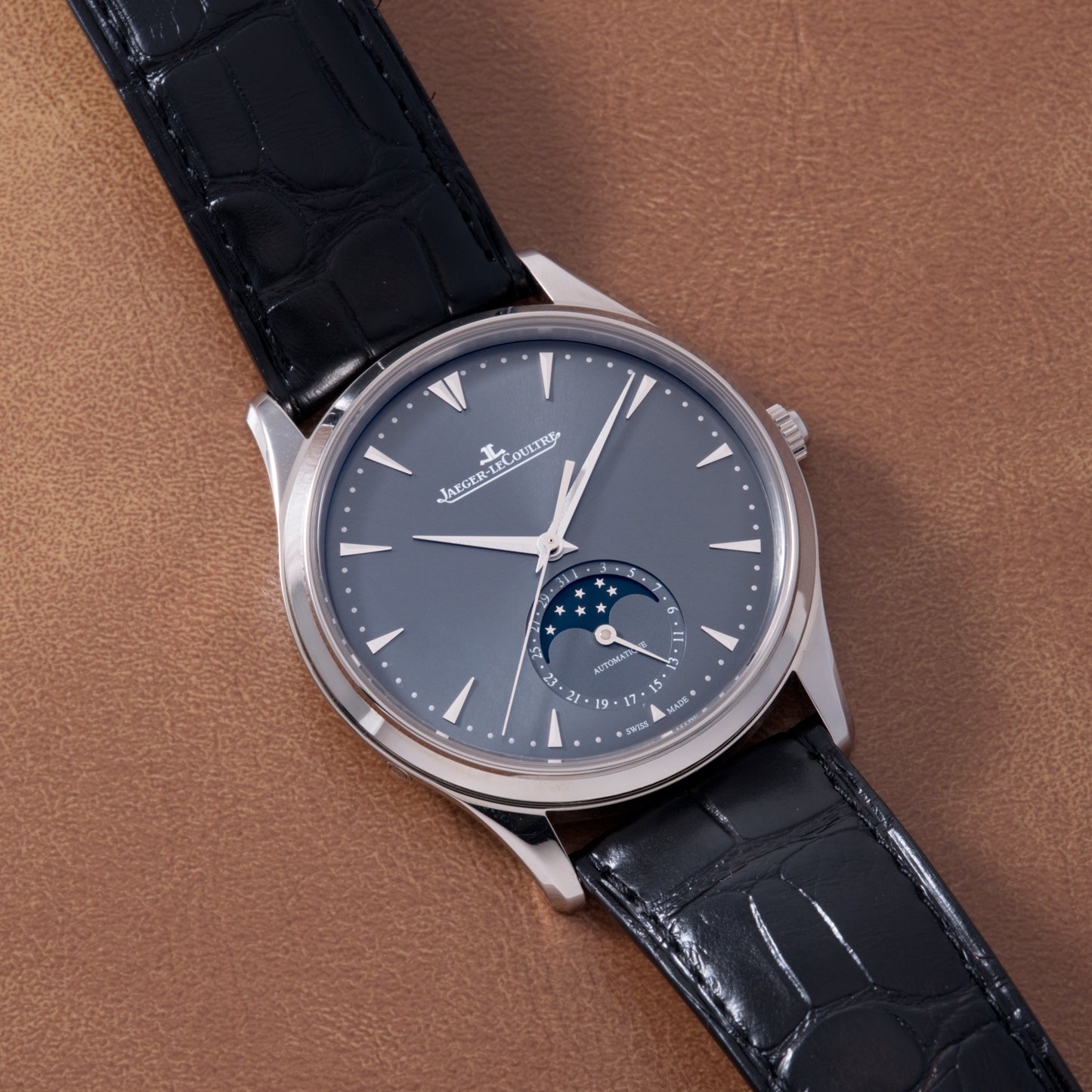 Jaeger-LeCoultre Master Ultra Thin Moon