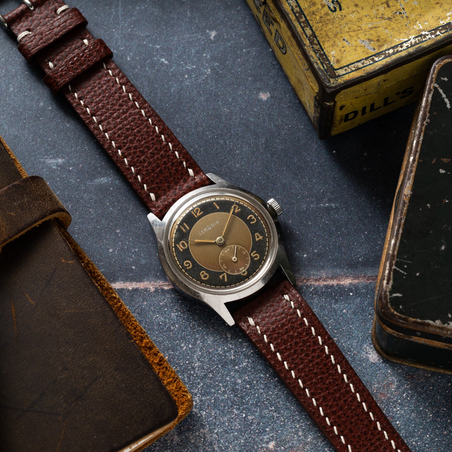 Lemania 'Tropical Tuxedo'