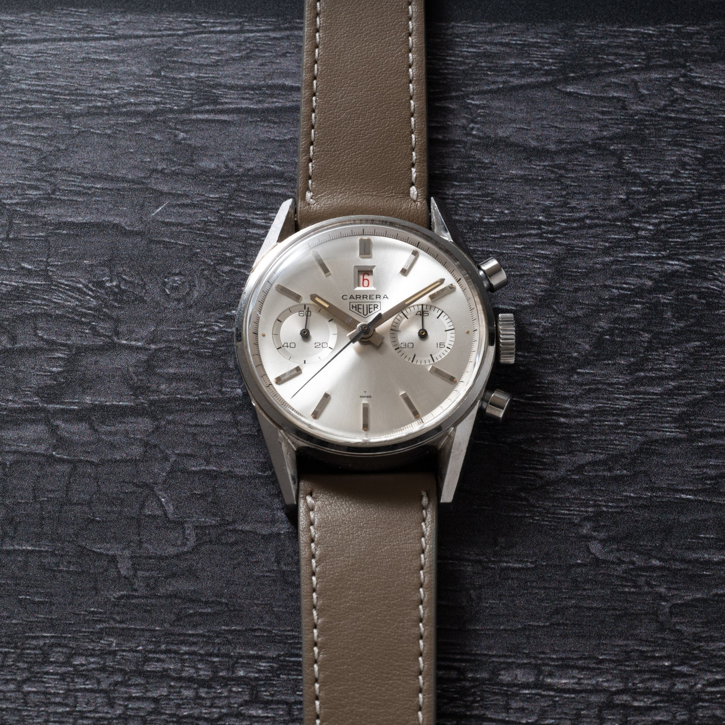 Heuer Carrera 'Dato 45'