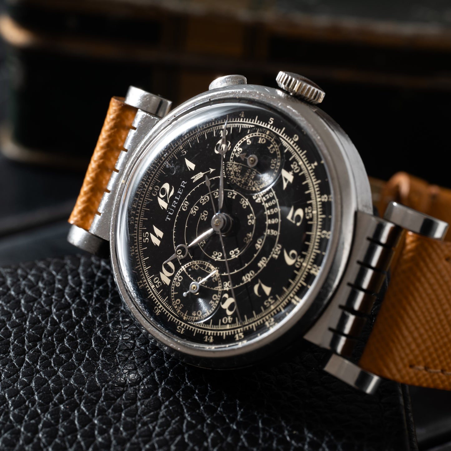 Türler Monopusher Chronograph