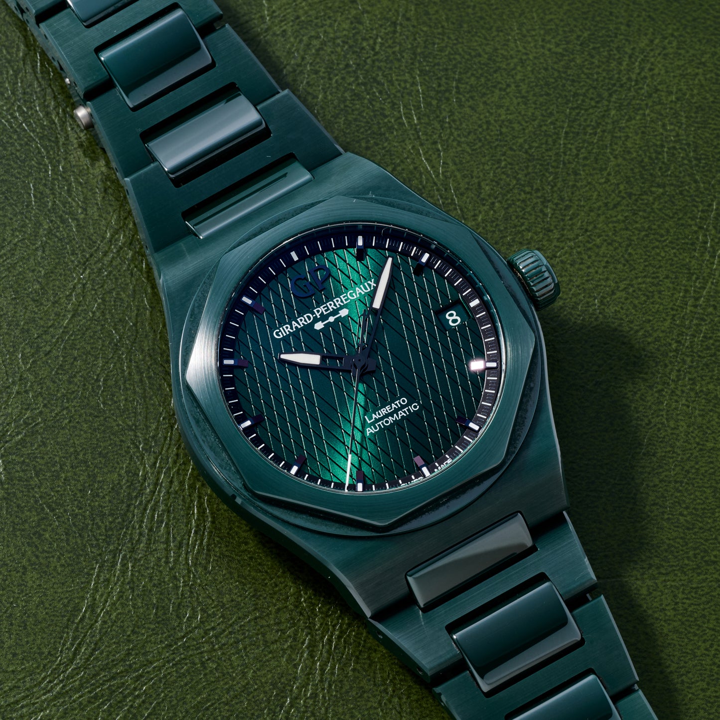 Girard-Perregaux Laureato 42mm 'Aston Martin' Edition