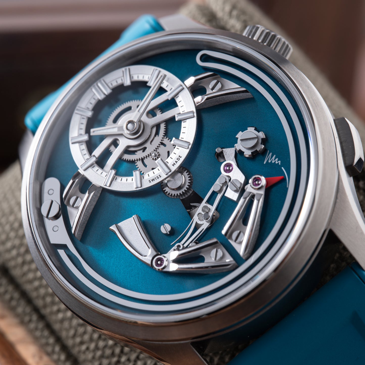 Christopher Ward C1 Bel Canto 'Dragonfly'