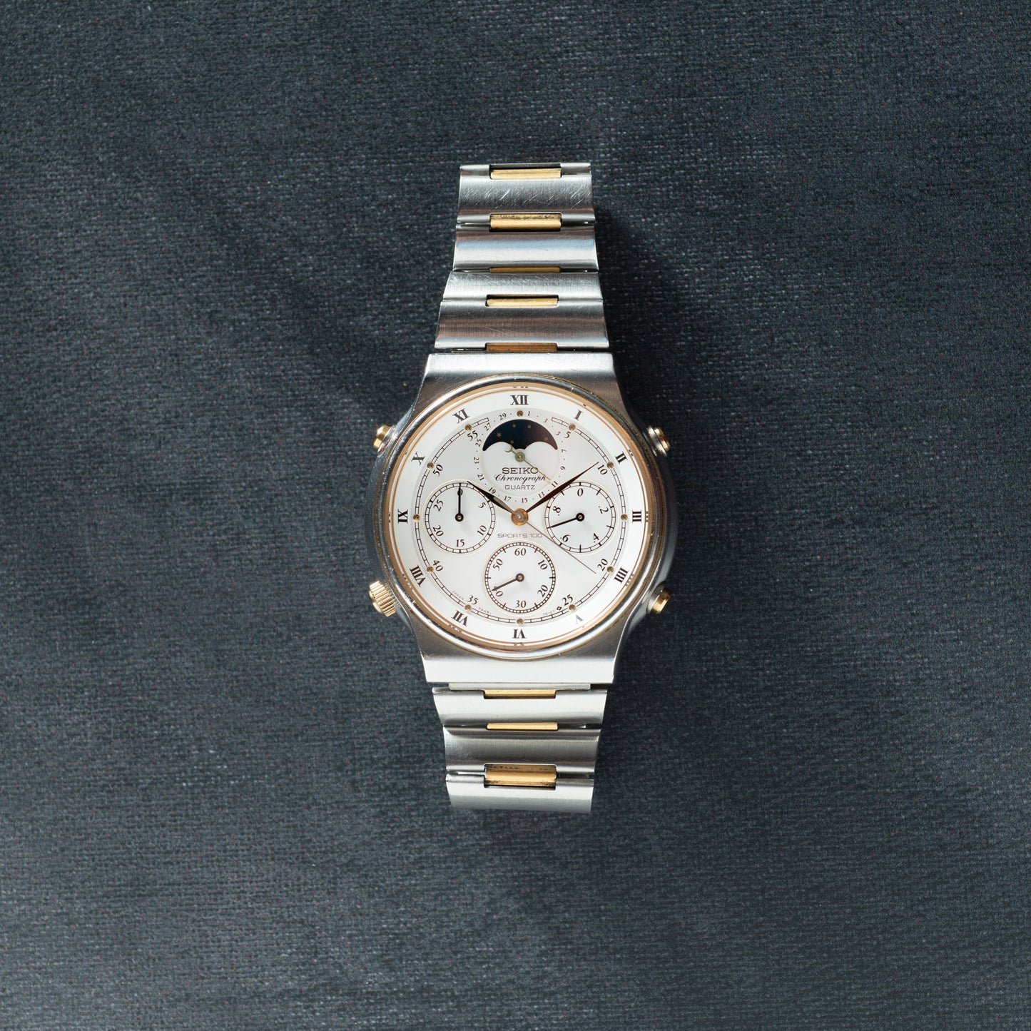 Seiko Quartz Chronograph Moonphase
