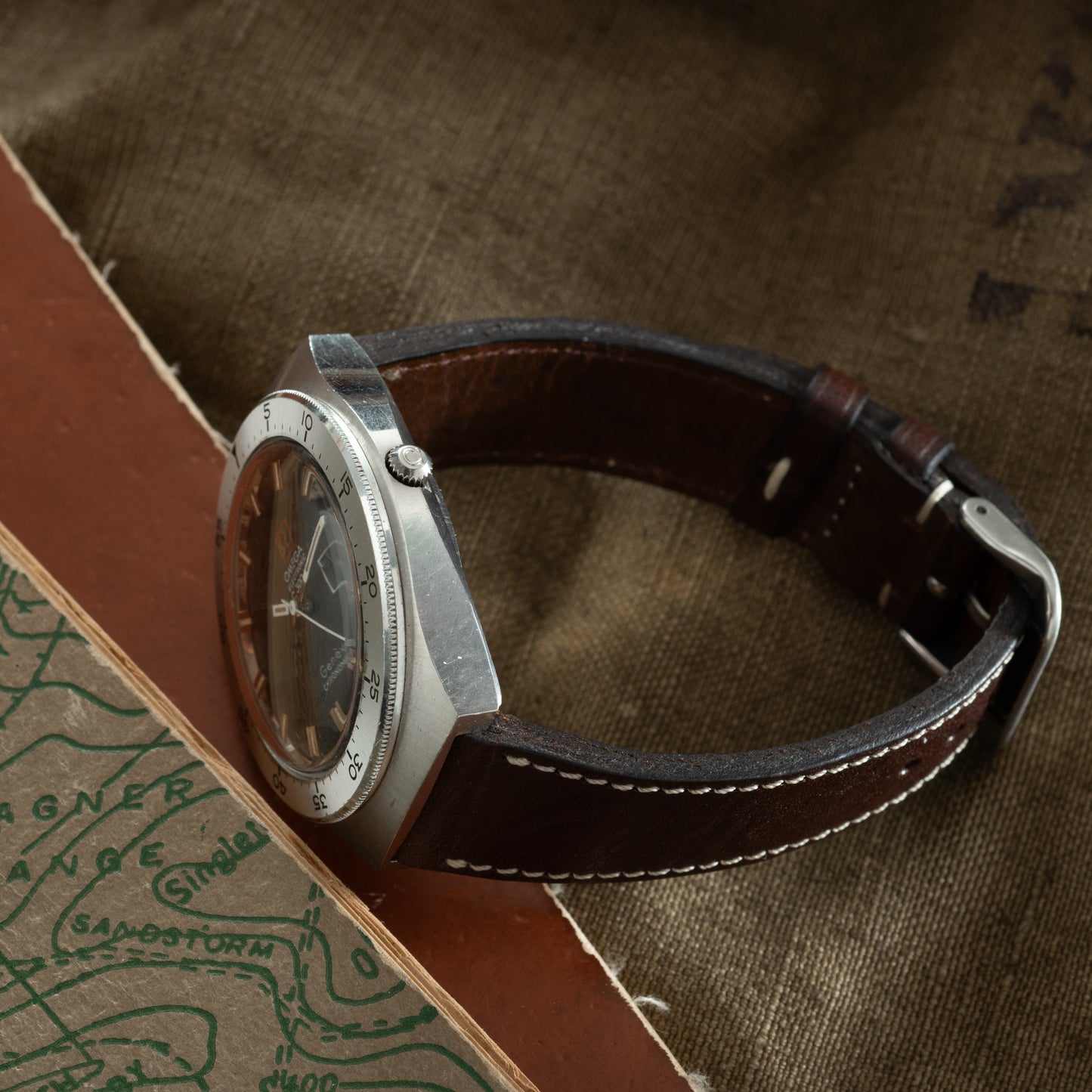 Omega Electronic 'f300Hz' Chronometer