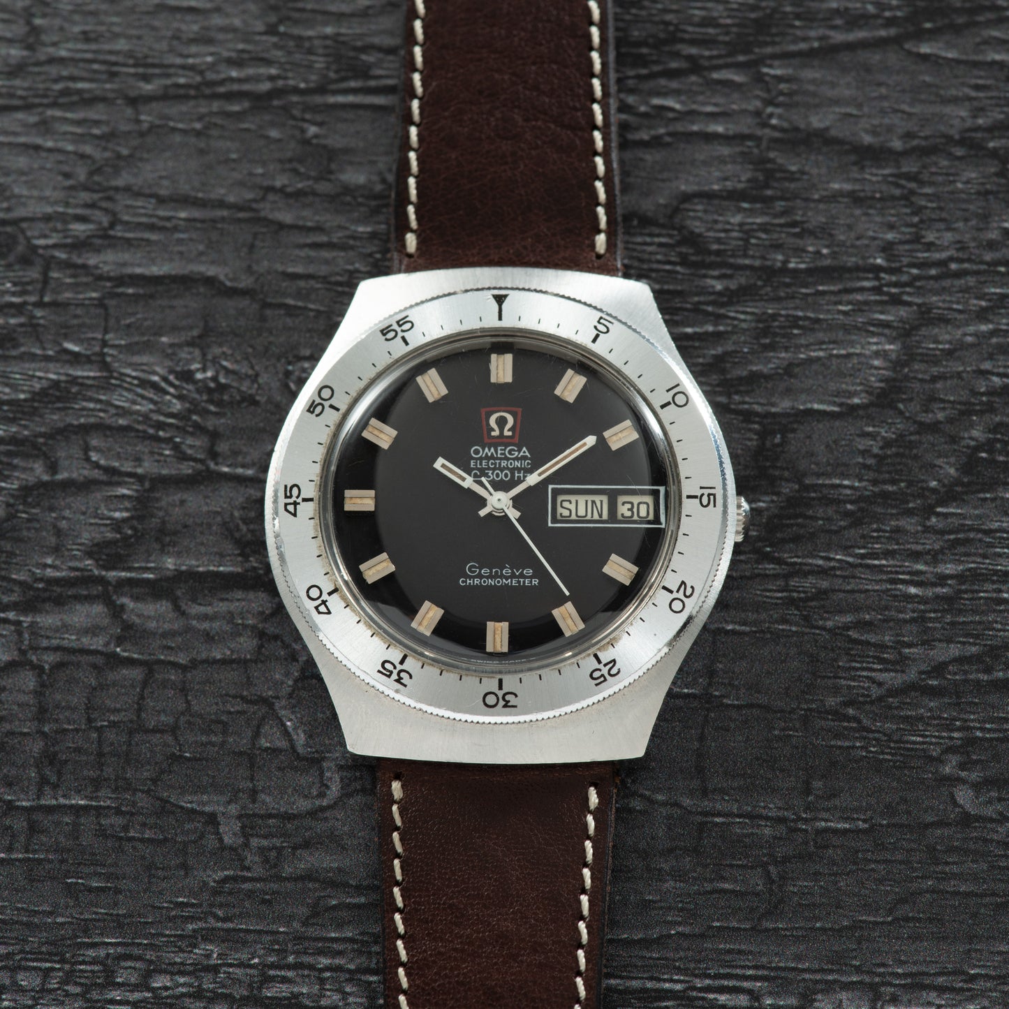 Omega Electronic 'f300Hz' Chronometer