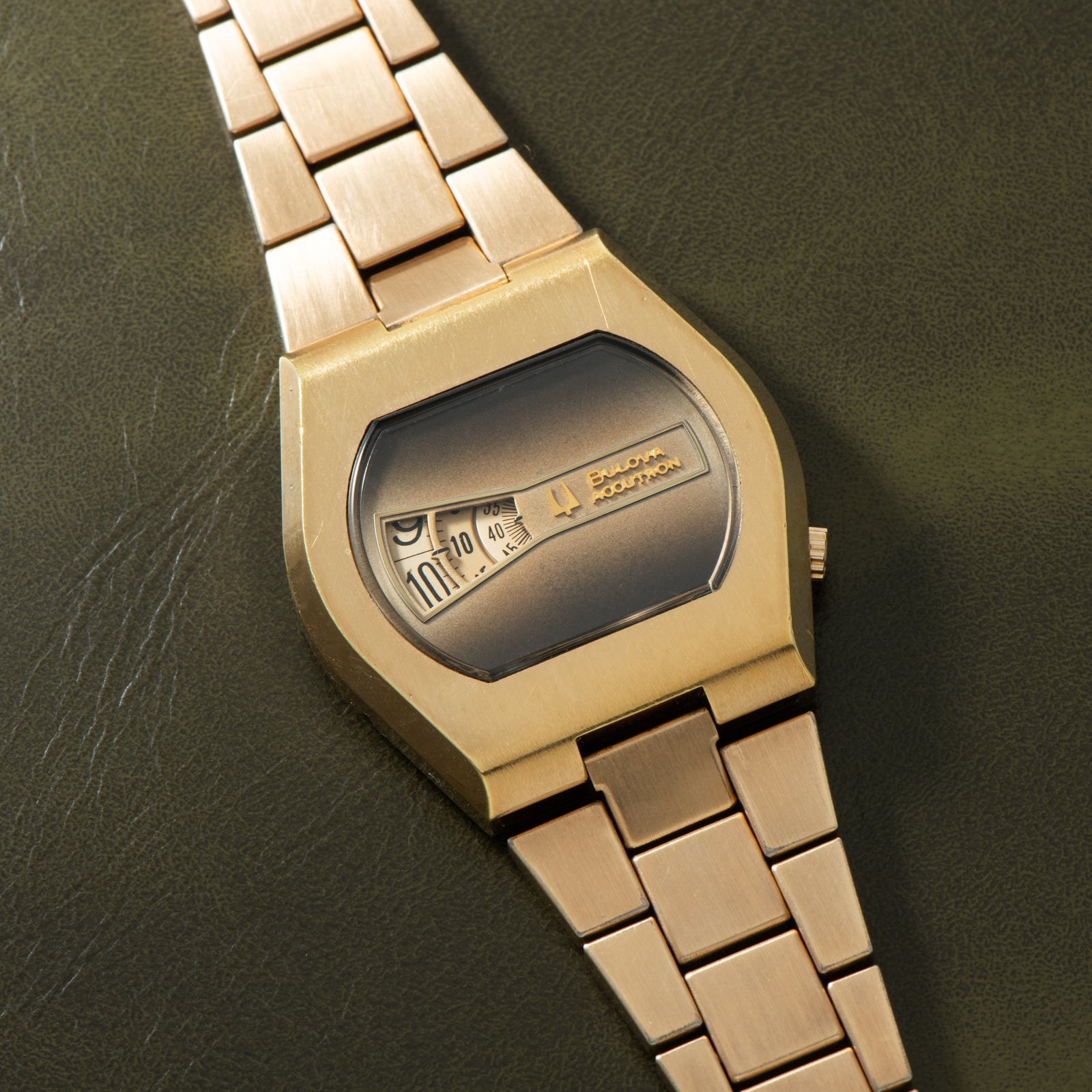 Bulova Accutron Direct Read