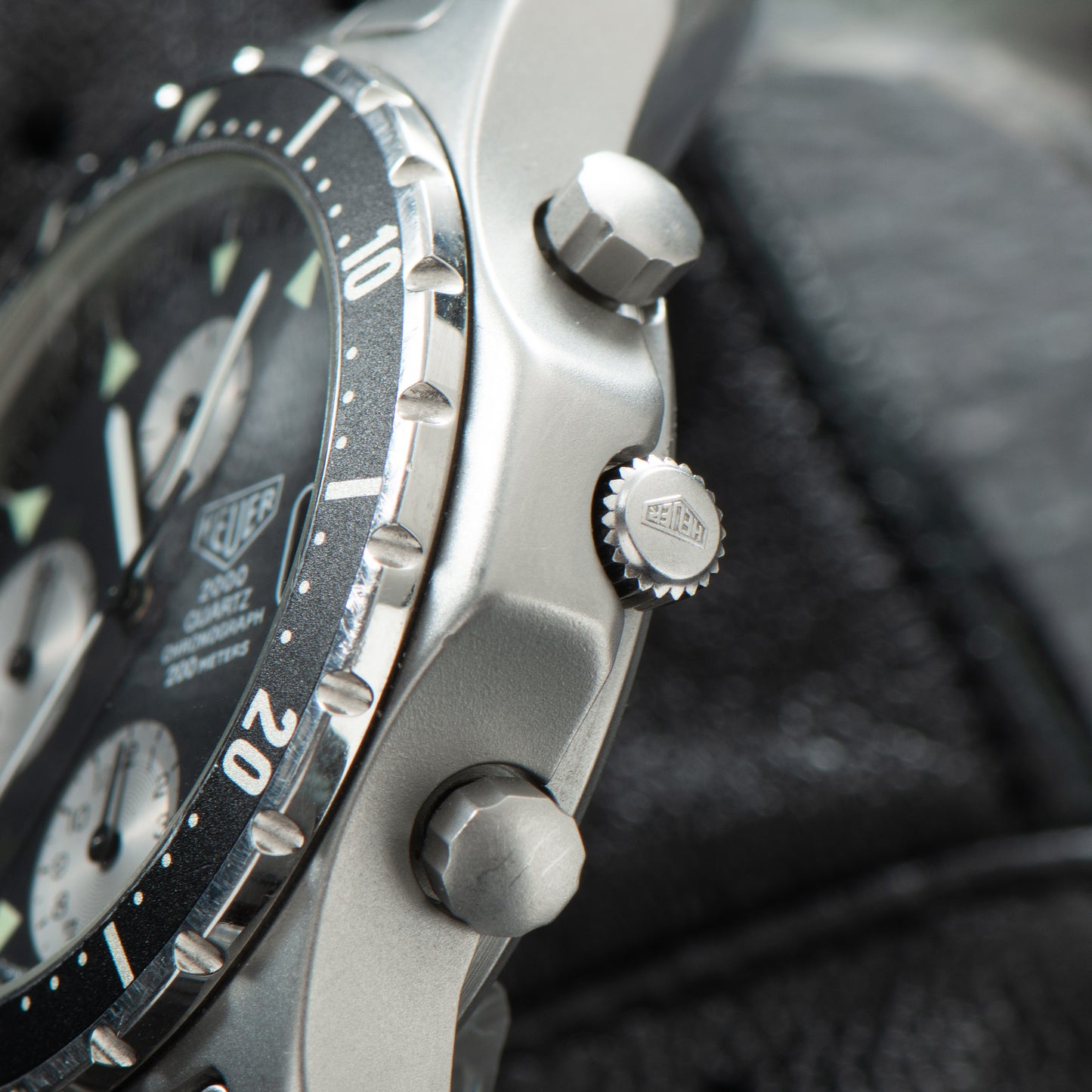 Heuer 2000 Quartz Chronograph