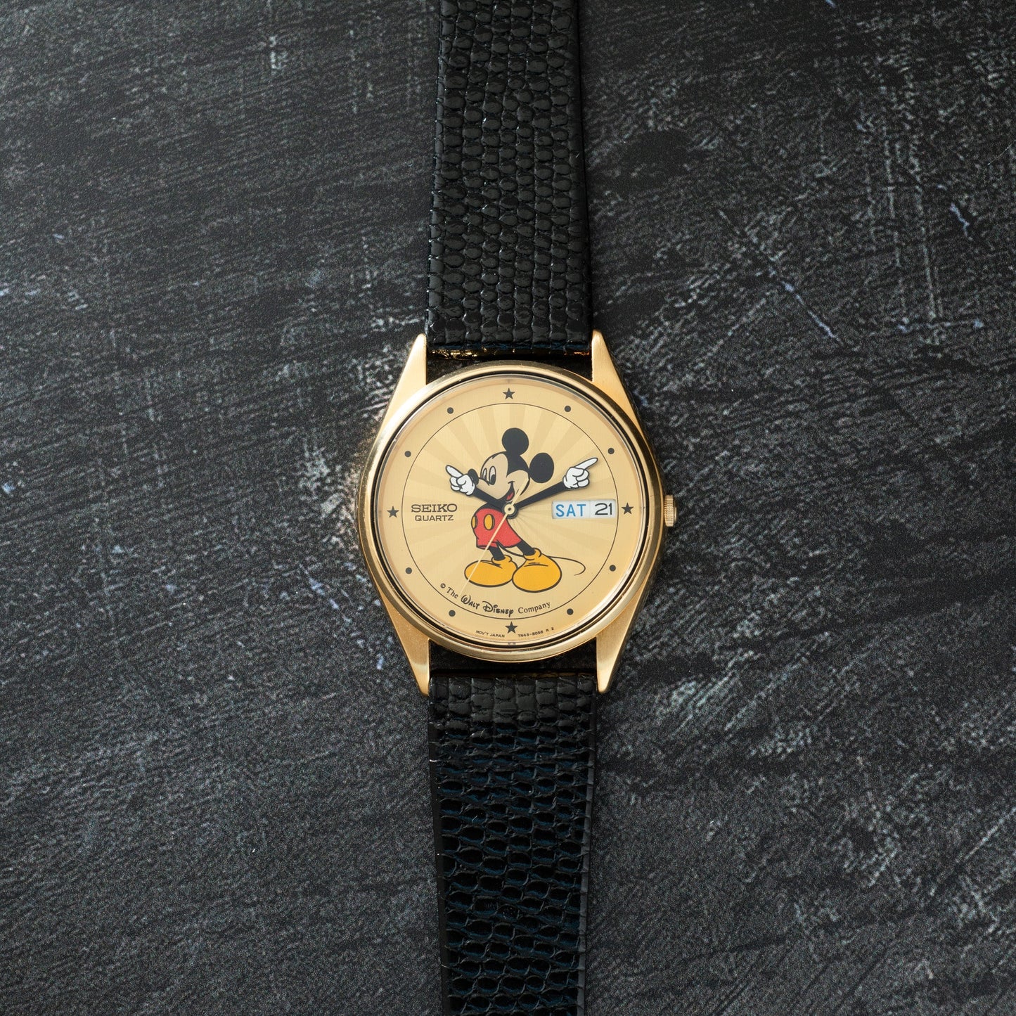 Seiko Mickey Mouse Sunray Day-Date