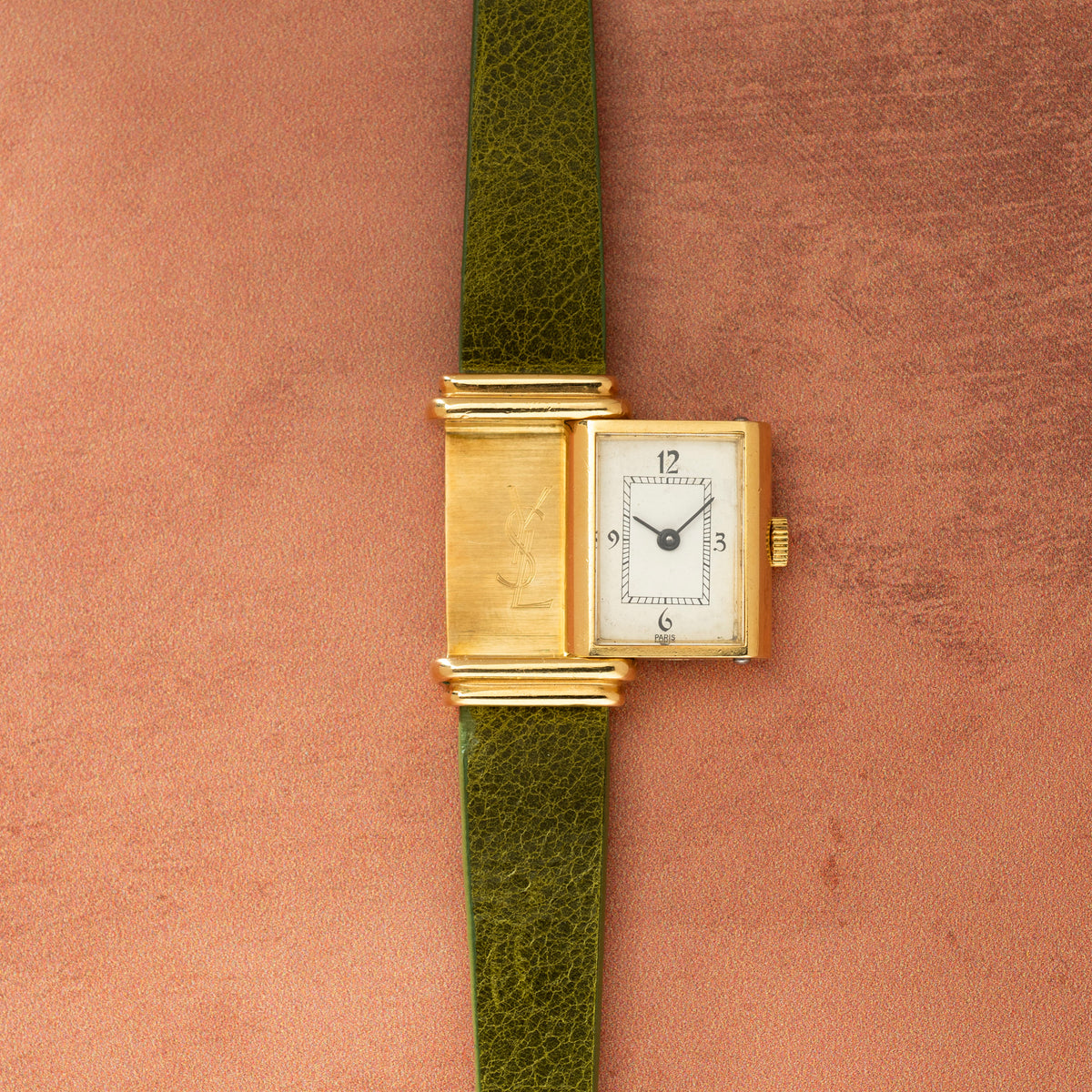 Yves Saint Laurent Reverso