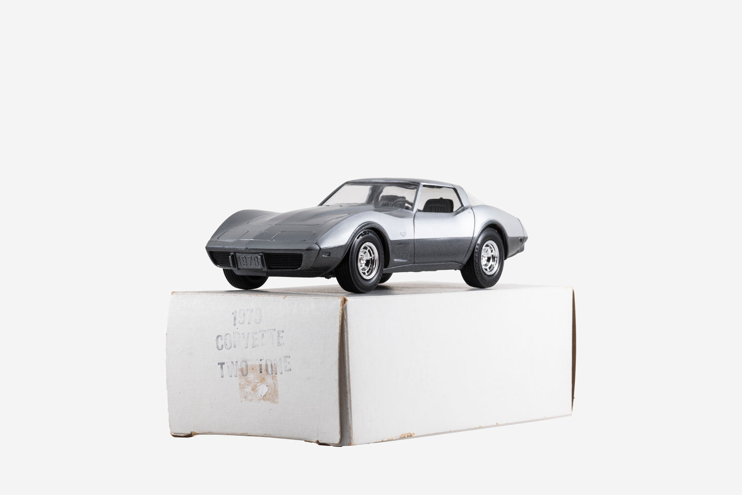 1978 Silver Corvette Chevy Dealer Promo Model by AMT