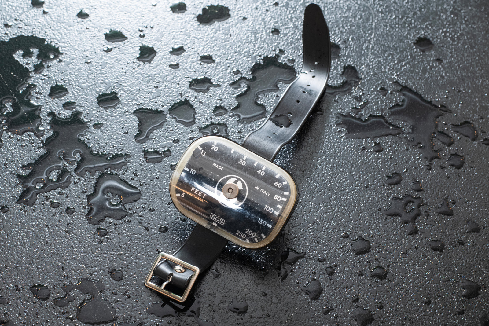 SCUBAPRO 'Stadium' Wrist Depth Gauge