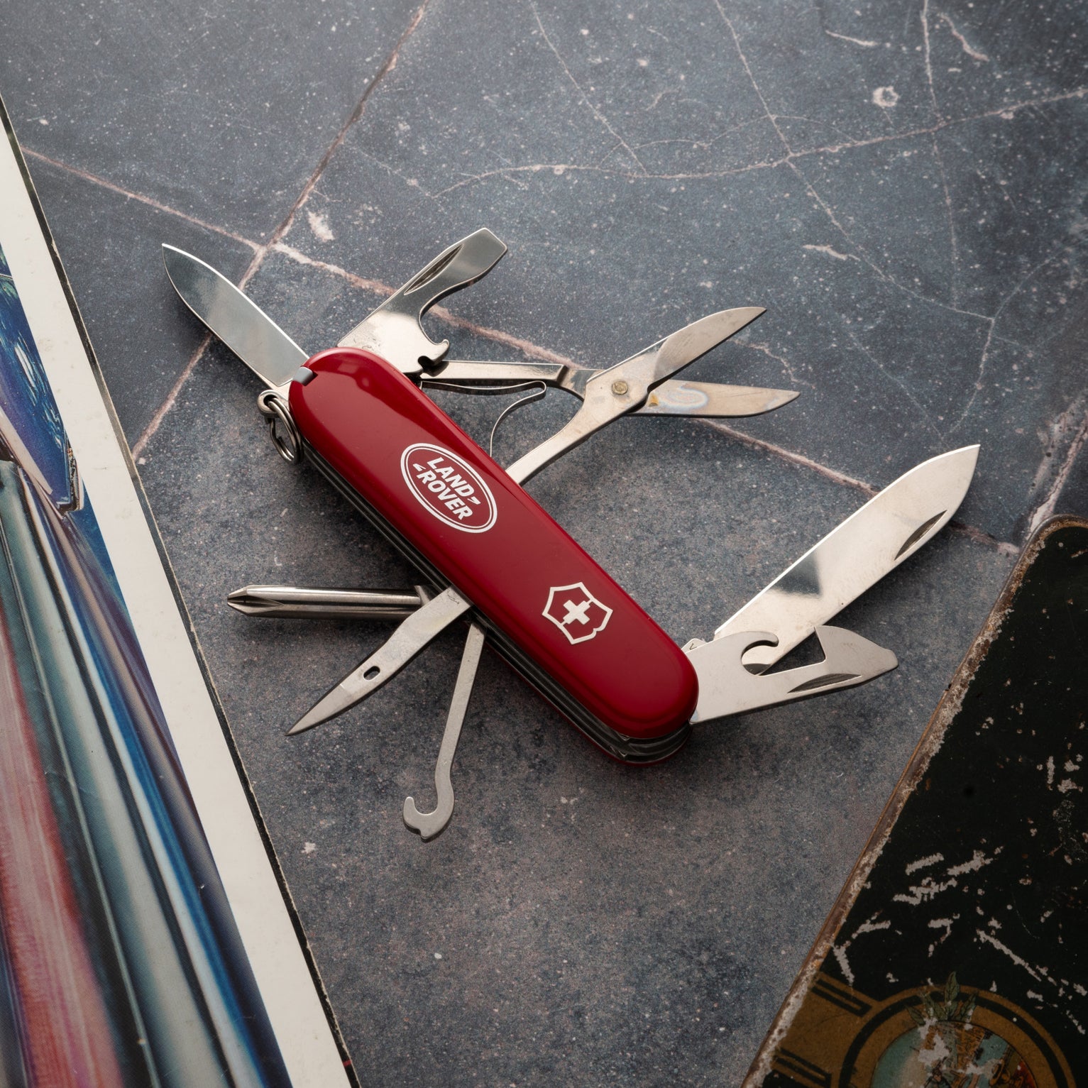 Victorinox Swiss Army Knife 'Super Tinker' for Land Rover