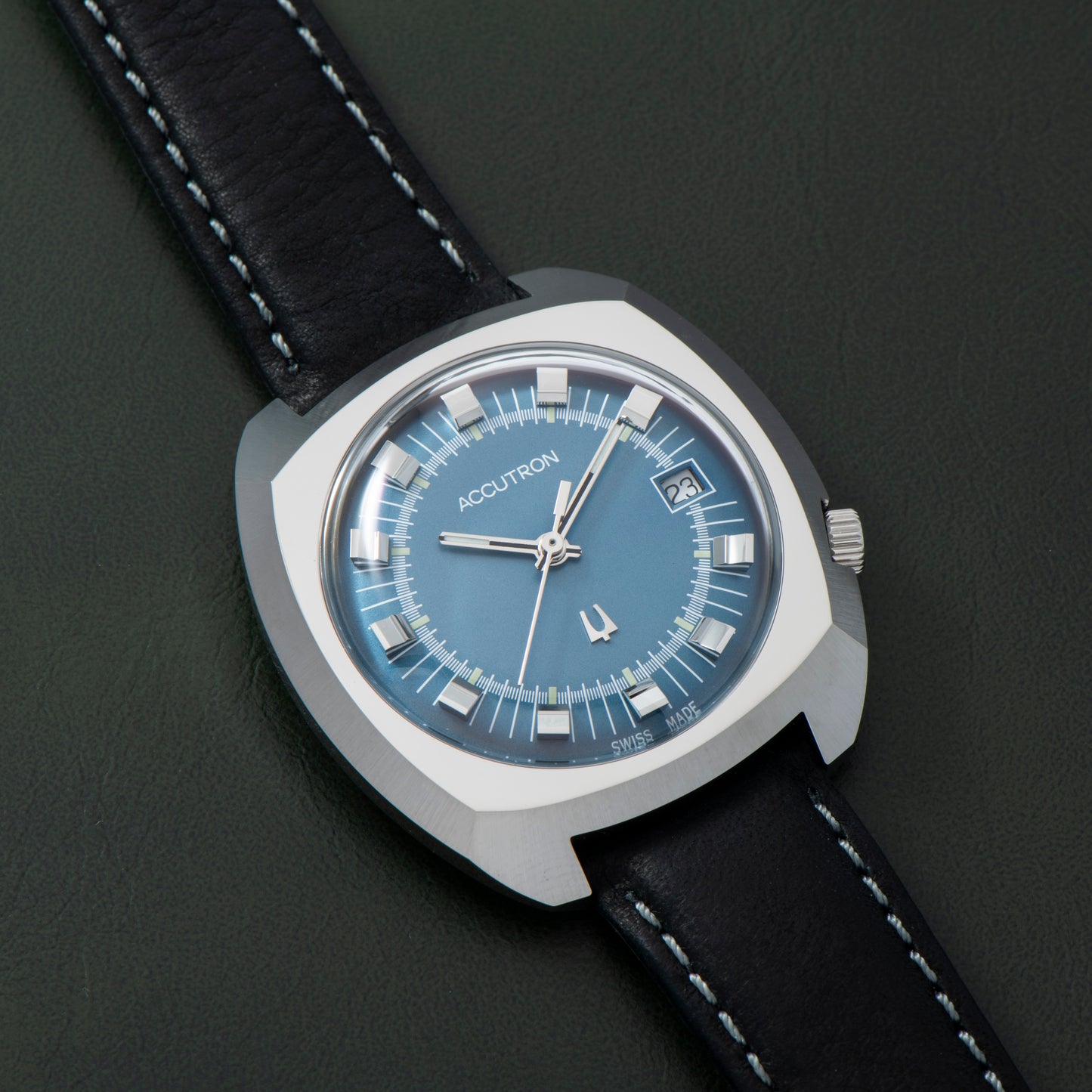 Accutron 261 Legacy 'Cushion TV'