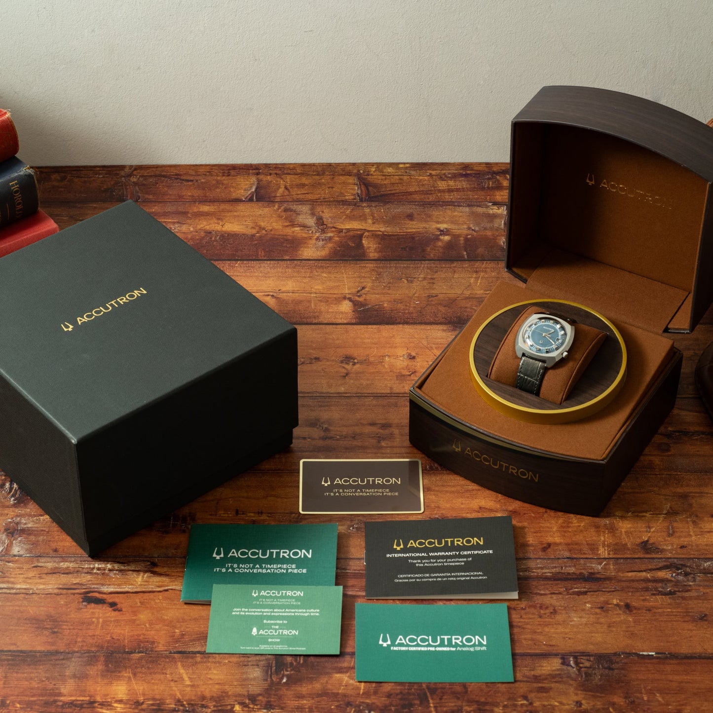 Accutron 261 Legacy 'Cushion TV'