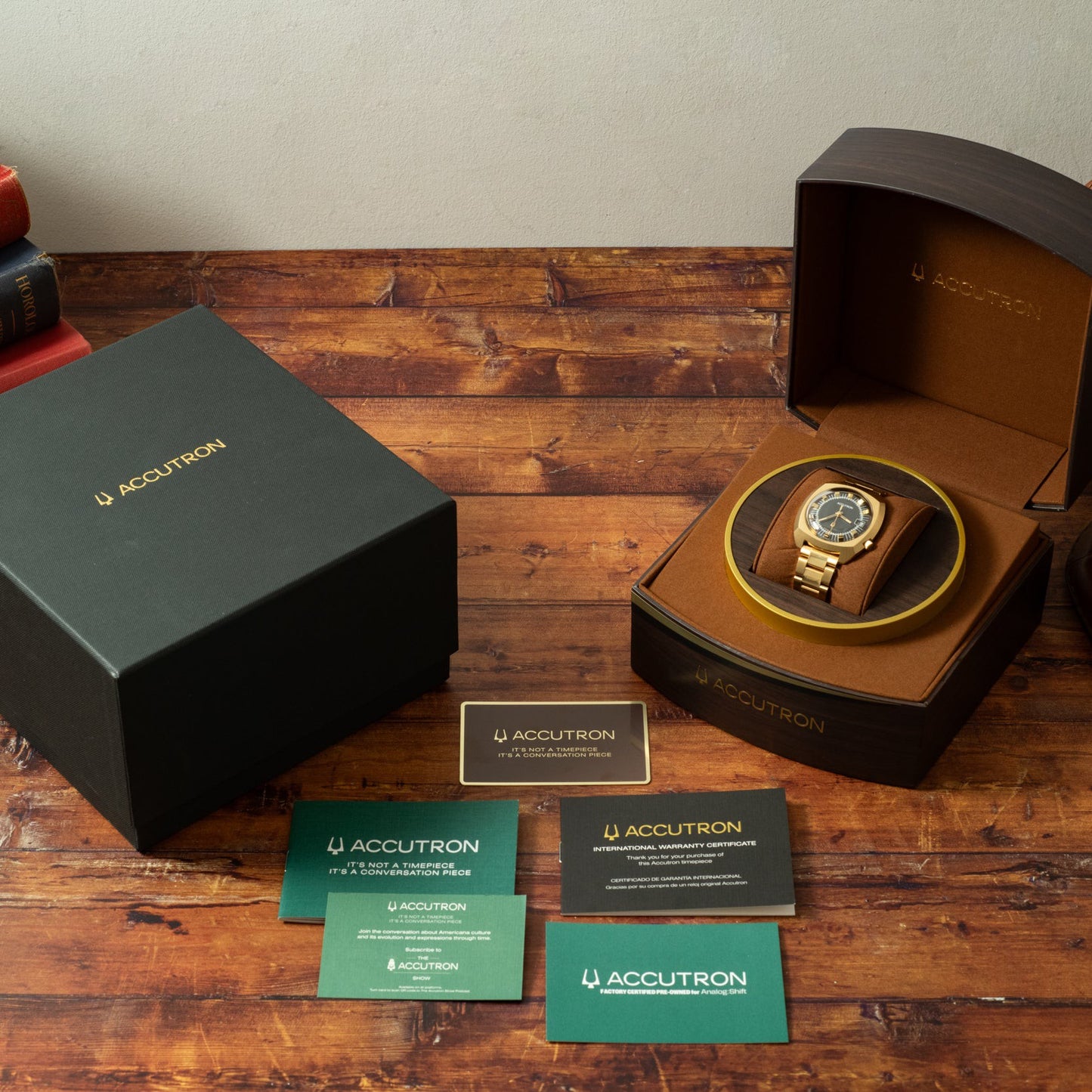 Accutron 261 Legacy 'Cushion TV'