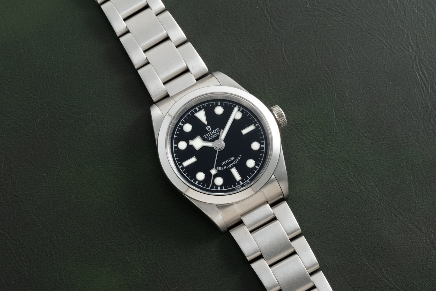 Tudor Black Bay 32