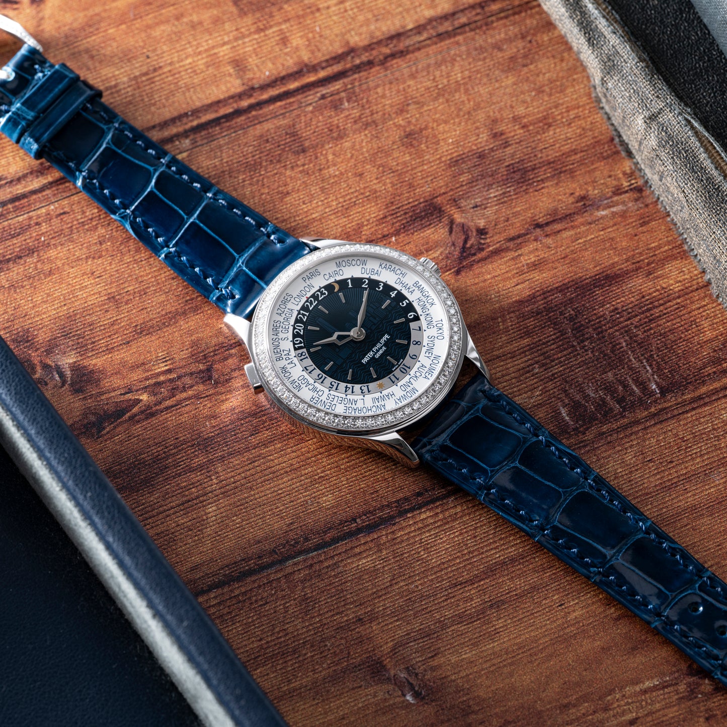 Patek Philippe World Time Ladies 'New York Edition'