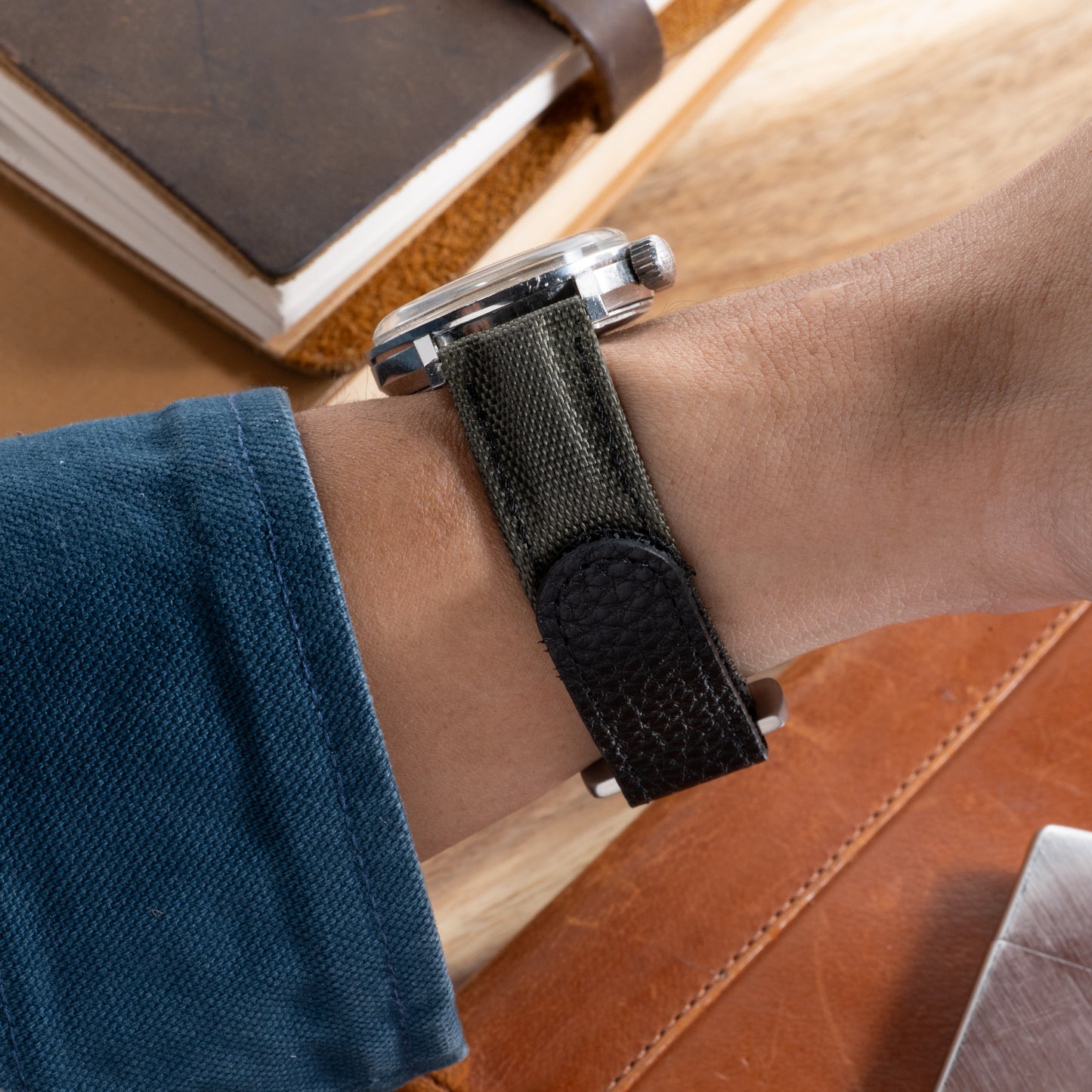 StrapHabit x Analog:Shift Green Hook-and-Loop Elastic Quick-Release Watch Strap