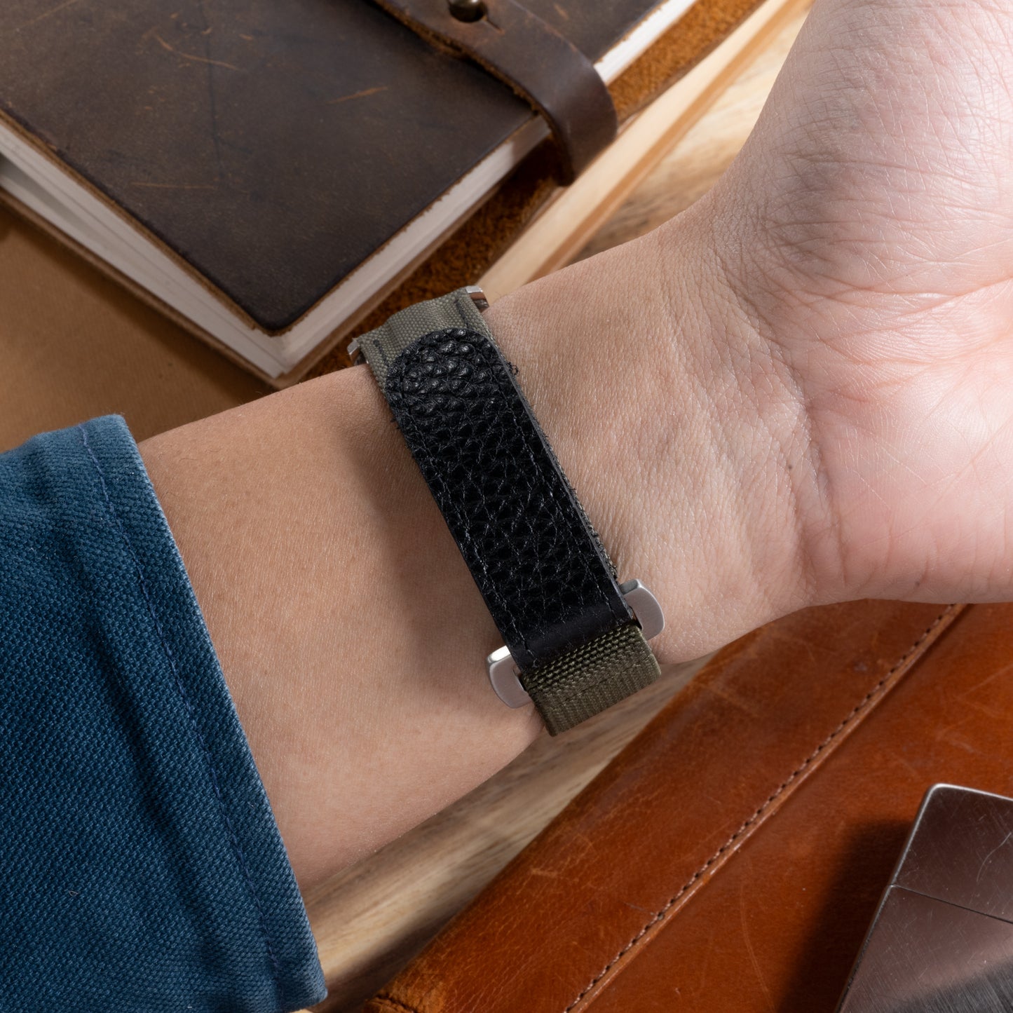 StrapHabit x Analog:Shift Green Hook-and-Loop Elastic Quick-Release Watch Strap