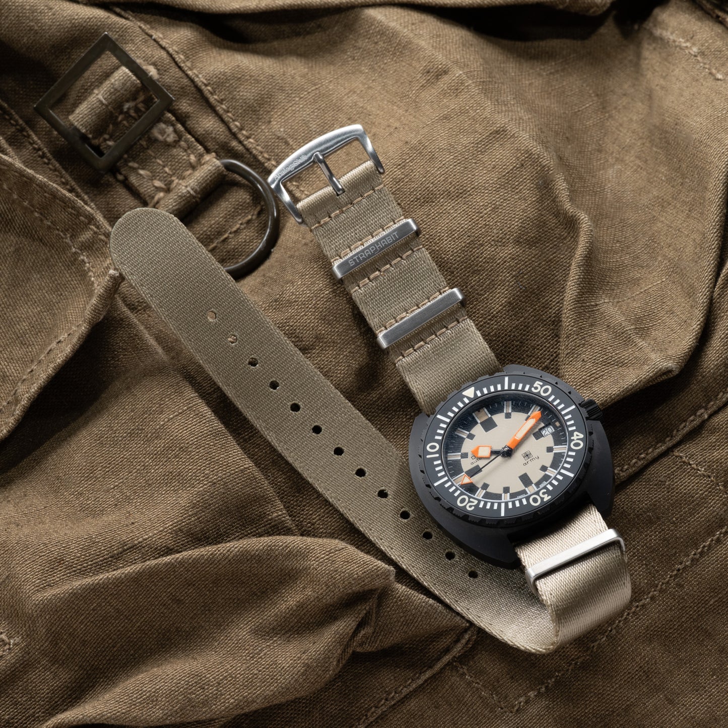 StrapHabit x Analog:Shift Khaki Seat Belt Pass-Through Military-Style Strap