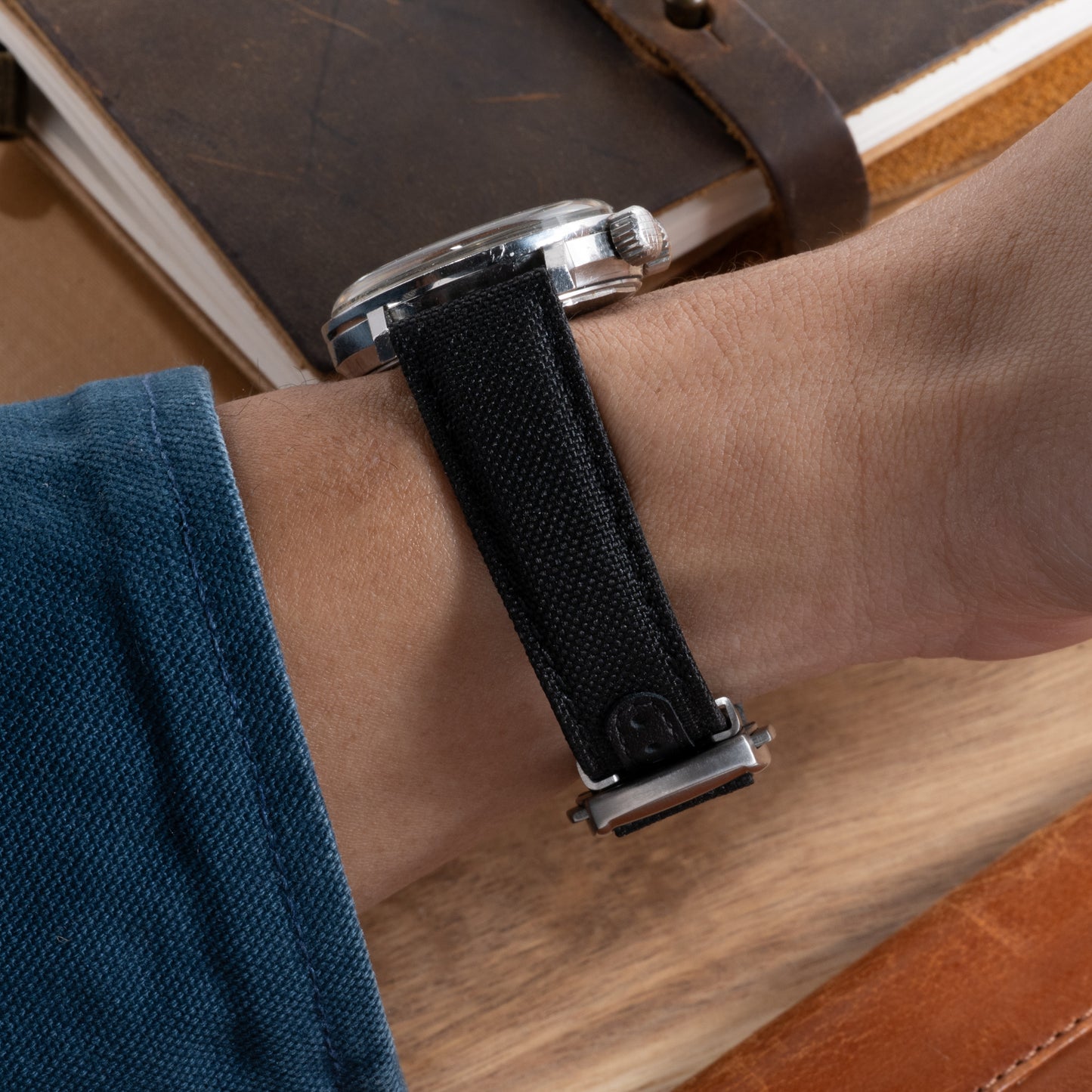 StrapHabit x Analog:Shift Black Deployant Sailcloth Quick-Release Strap