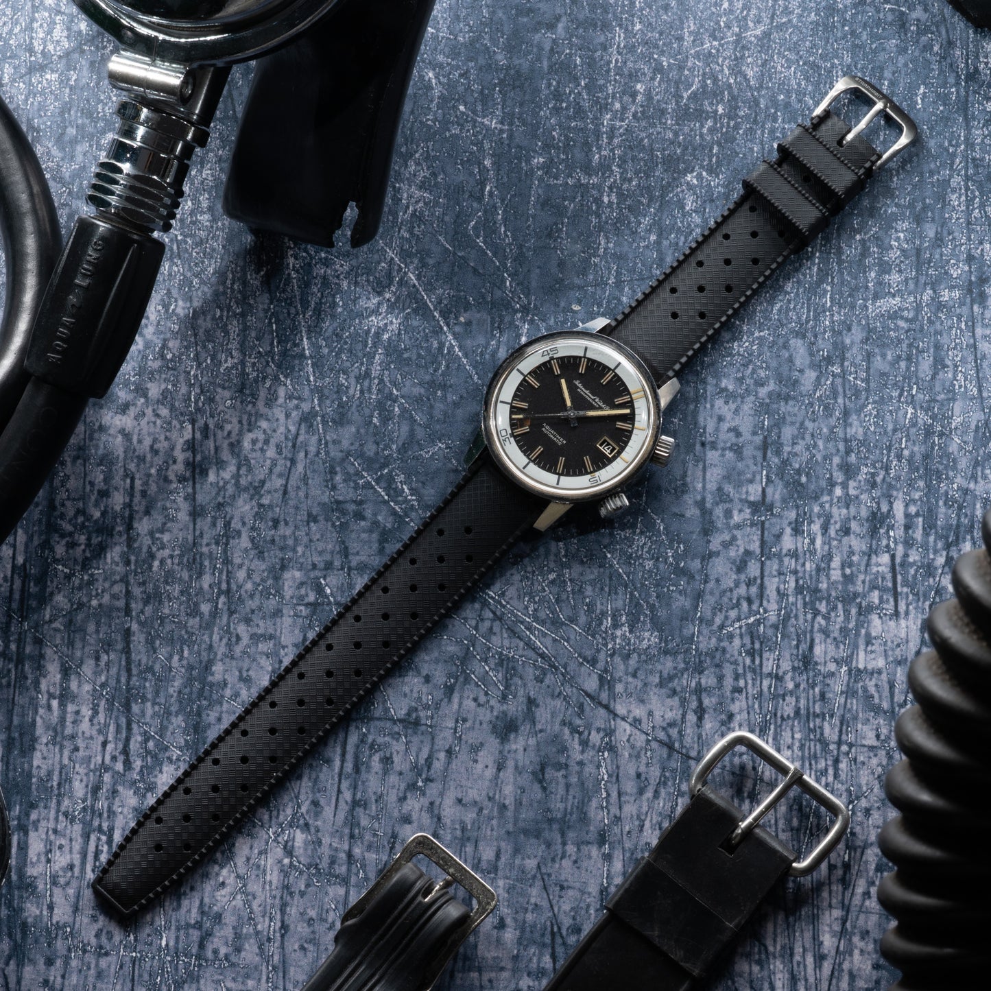 StrapHabit x Analog:Shift Black Tropical Retro-Style FKM Rubber Quick-Release Strap