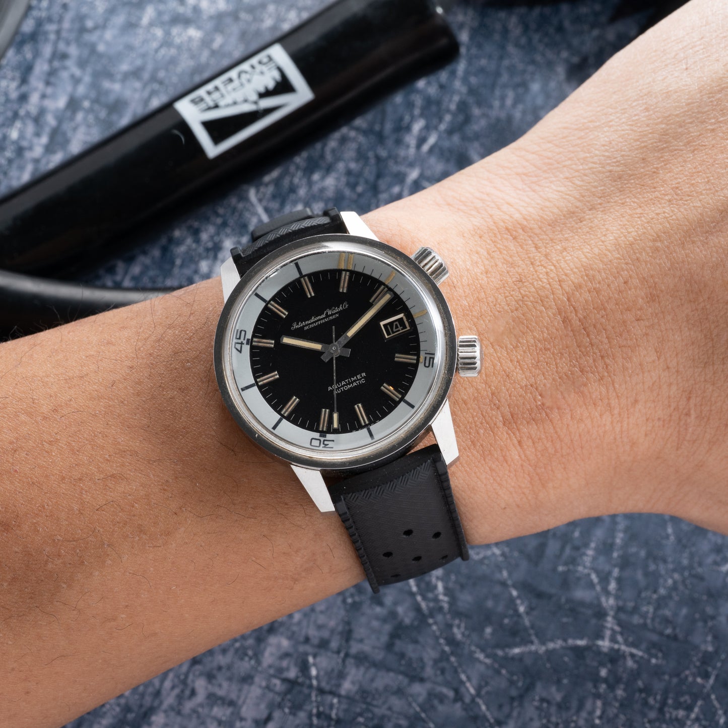 StrapHabit x Analog:Shift Black Tropical Retro-Style FKM Rubber Quick-Release Strap
