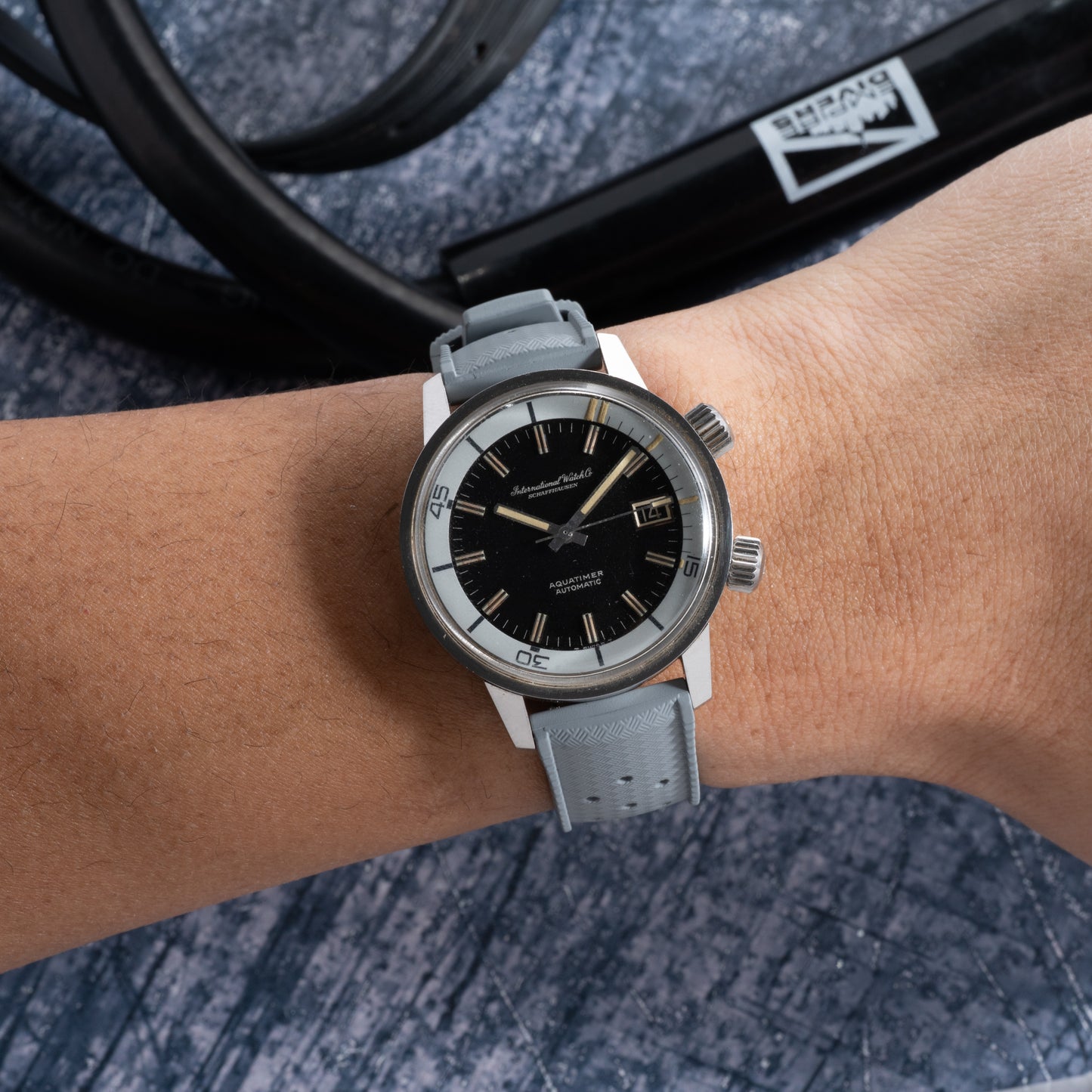 StrapHabit x Analog:Shift Grey Tropical Retro-Style FKM Rubber Quick-Release Strap