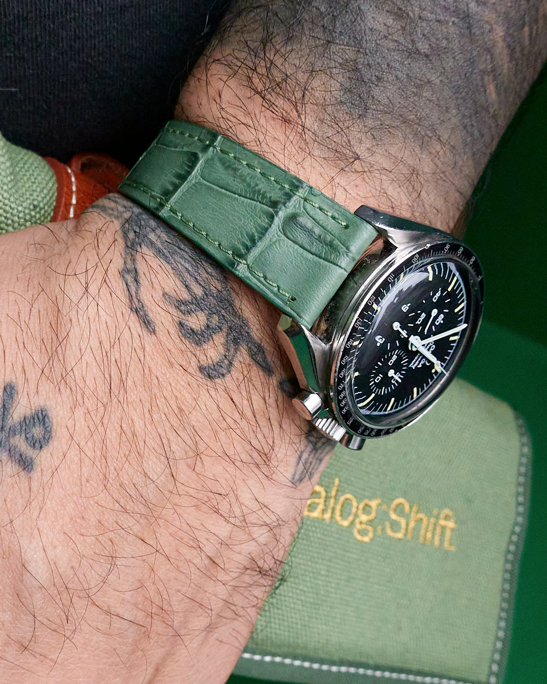 Vesper Green II Alligator-Pattern Strap