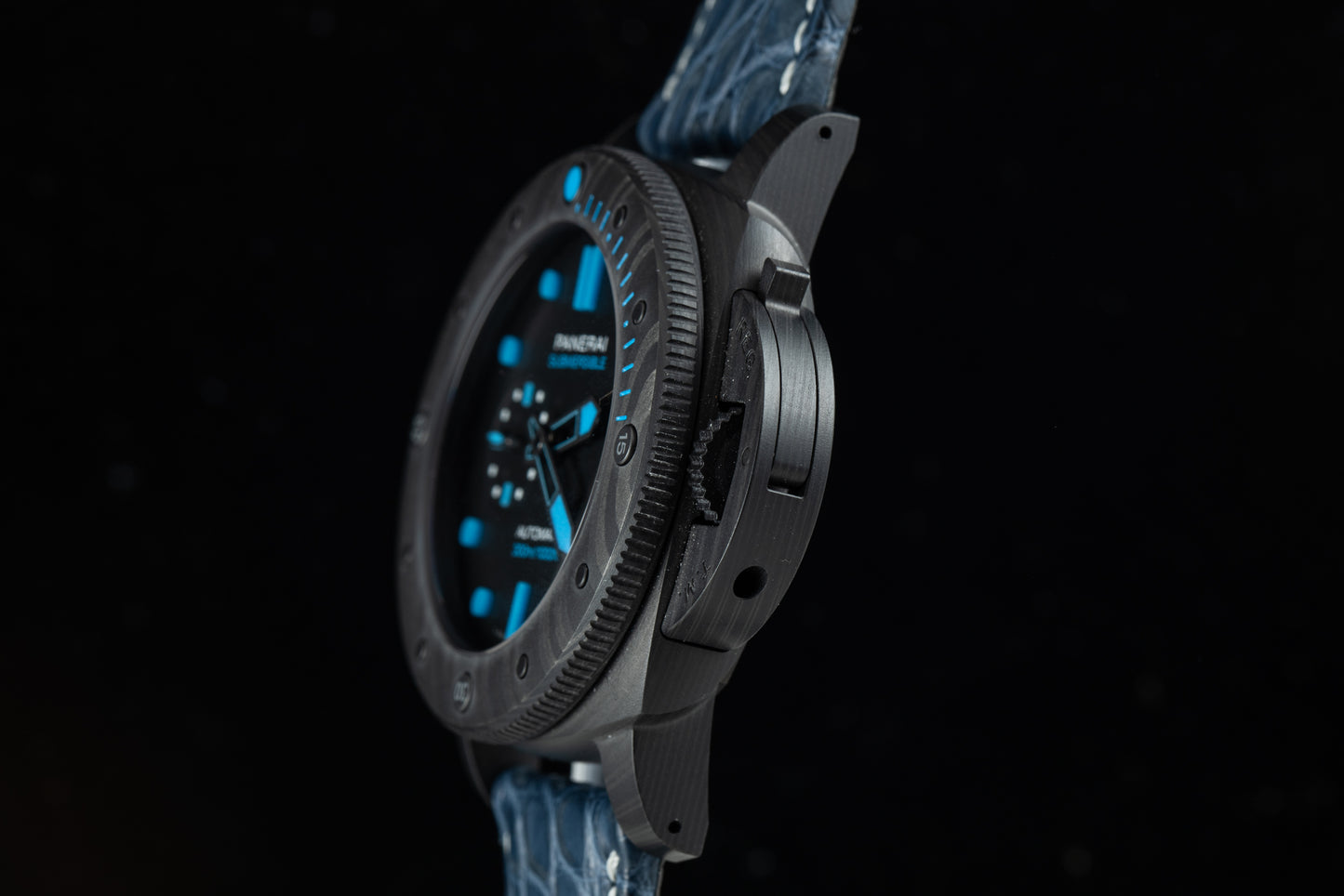 Panerai Luminor Submersible Carbotech