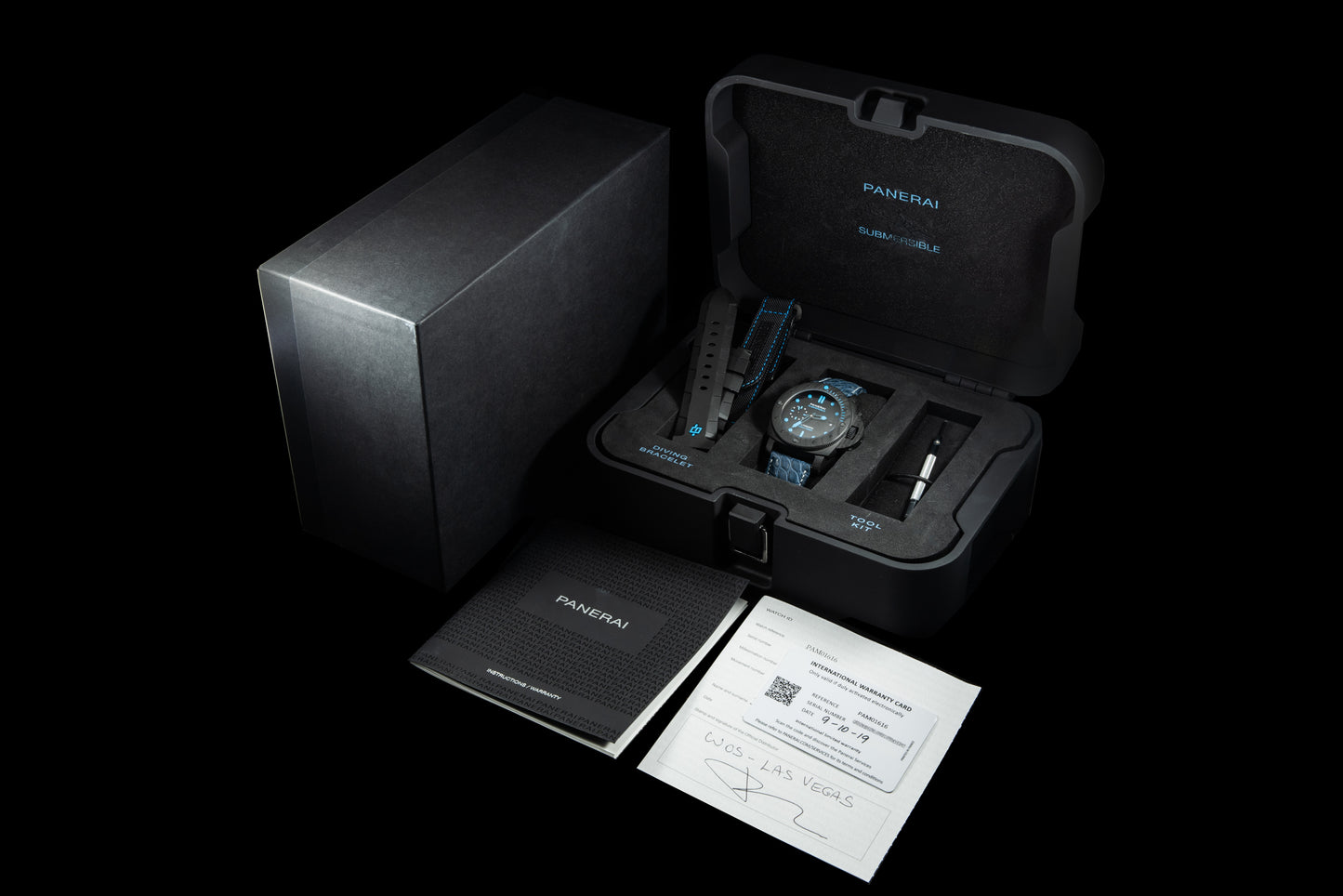 Panerai Luminor Submersible Carbotech