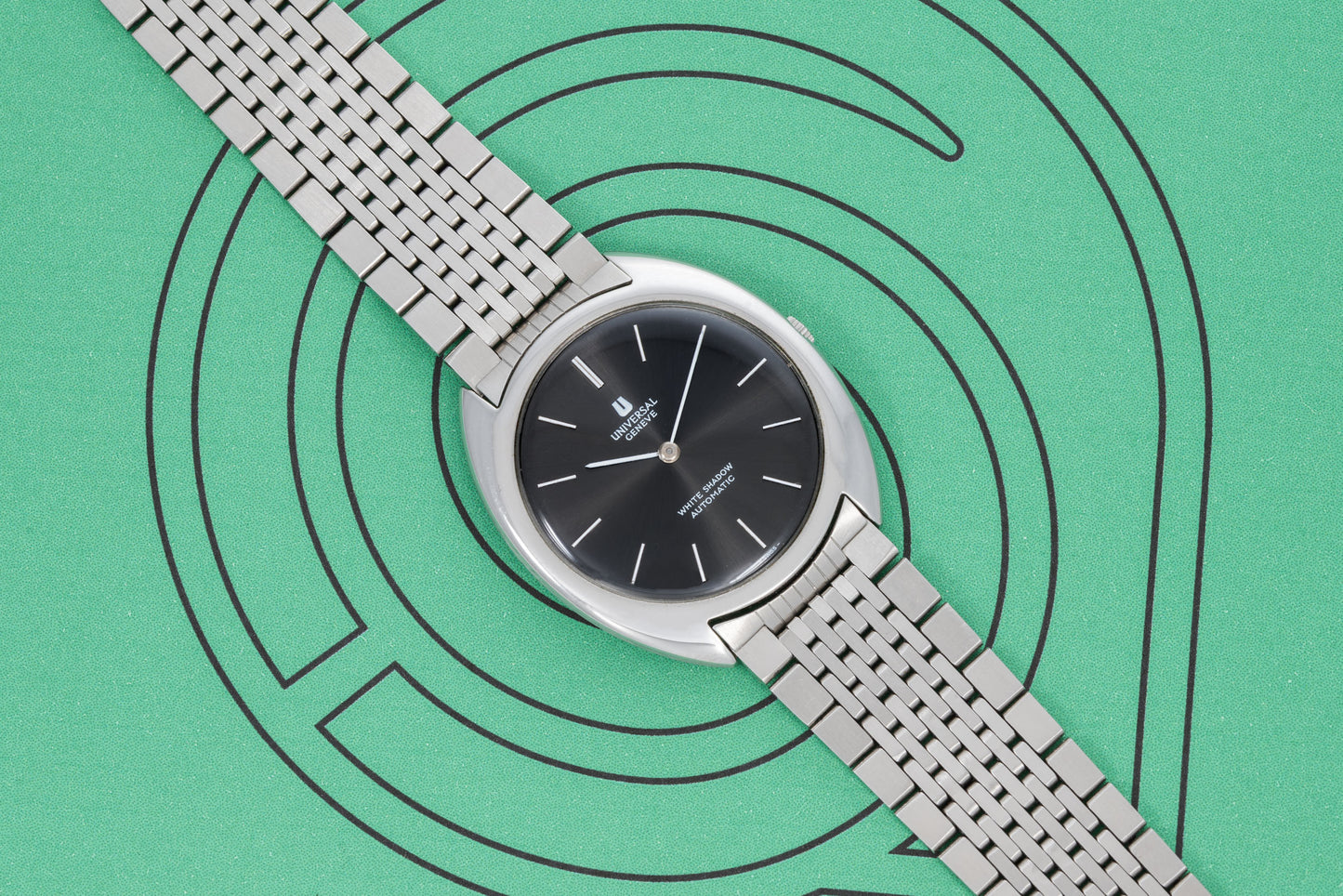 Universal Genève White Shadow