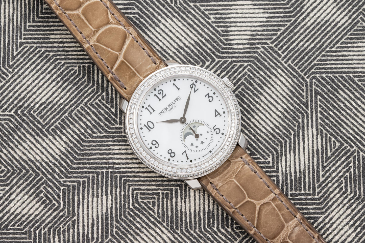 Patek Philippe Diamond Ribbon Joallerie Moon Phases